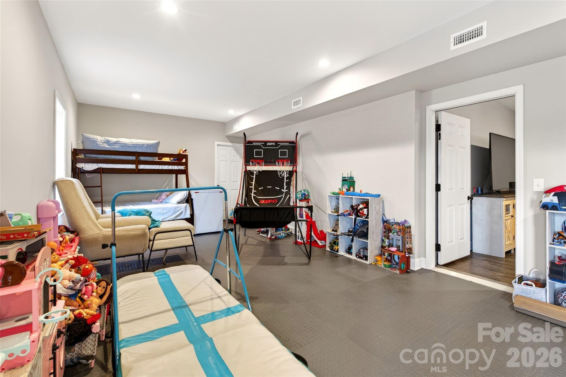 111 Wipprecht Drive - Photo 33