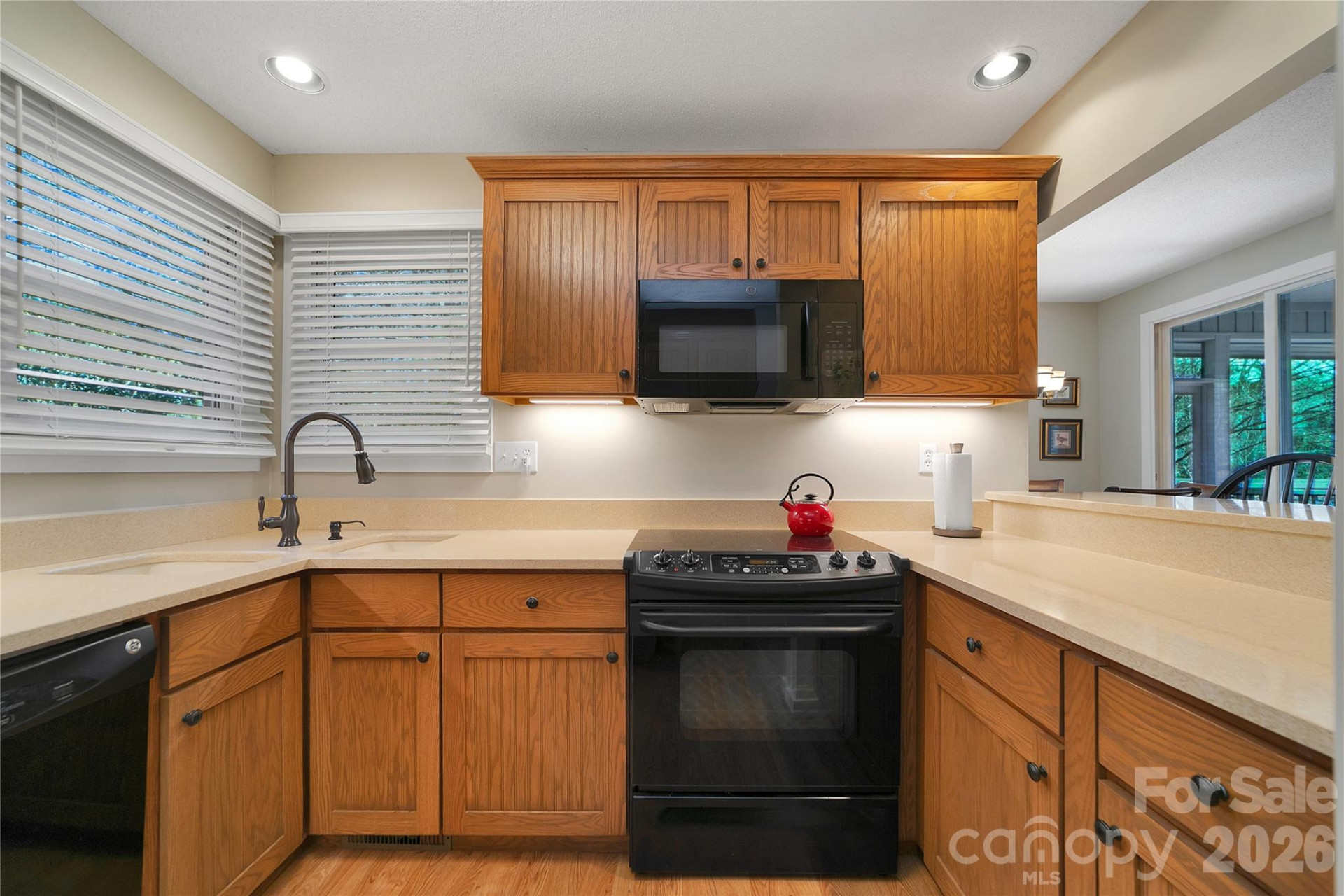 150 Racquet Club Villas Drive - Photo 17