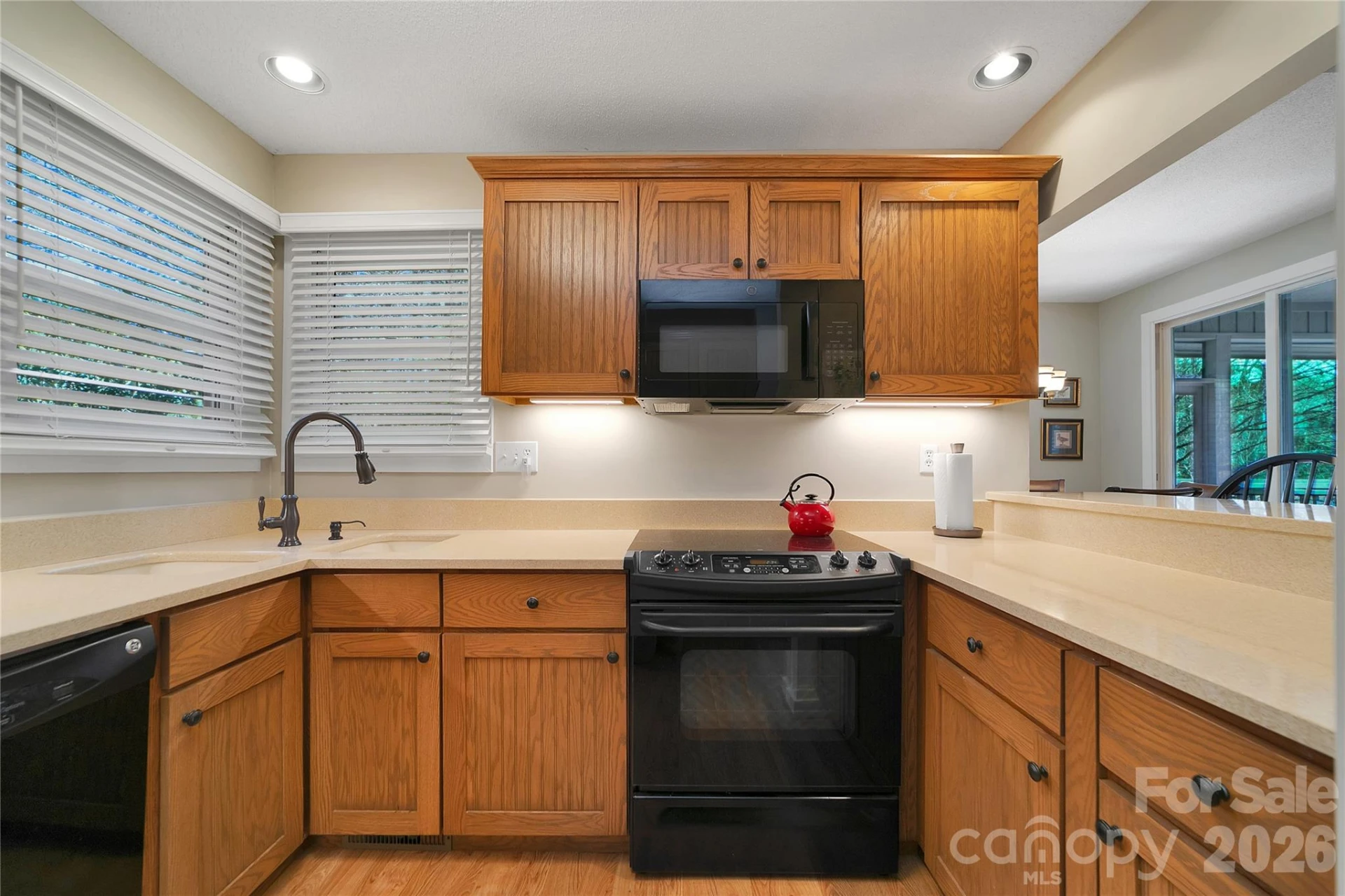 150 Racquet Club Villas Drive - Photo 17