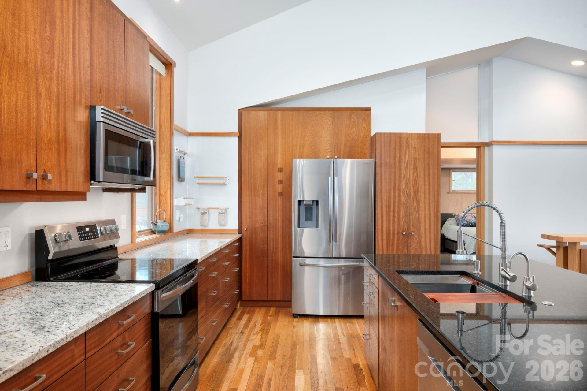 521 Wood Thrush Court - Photo 6