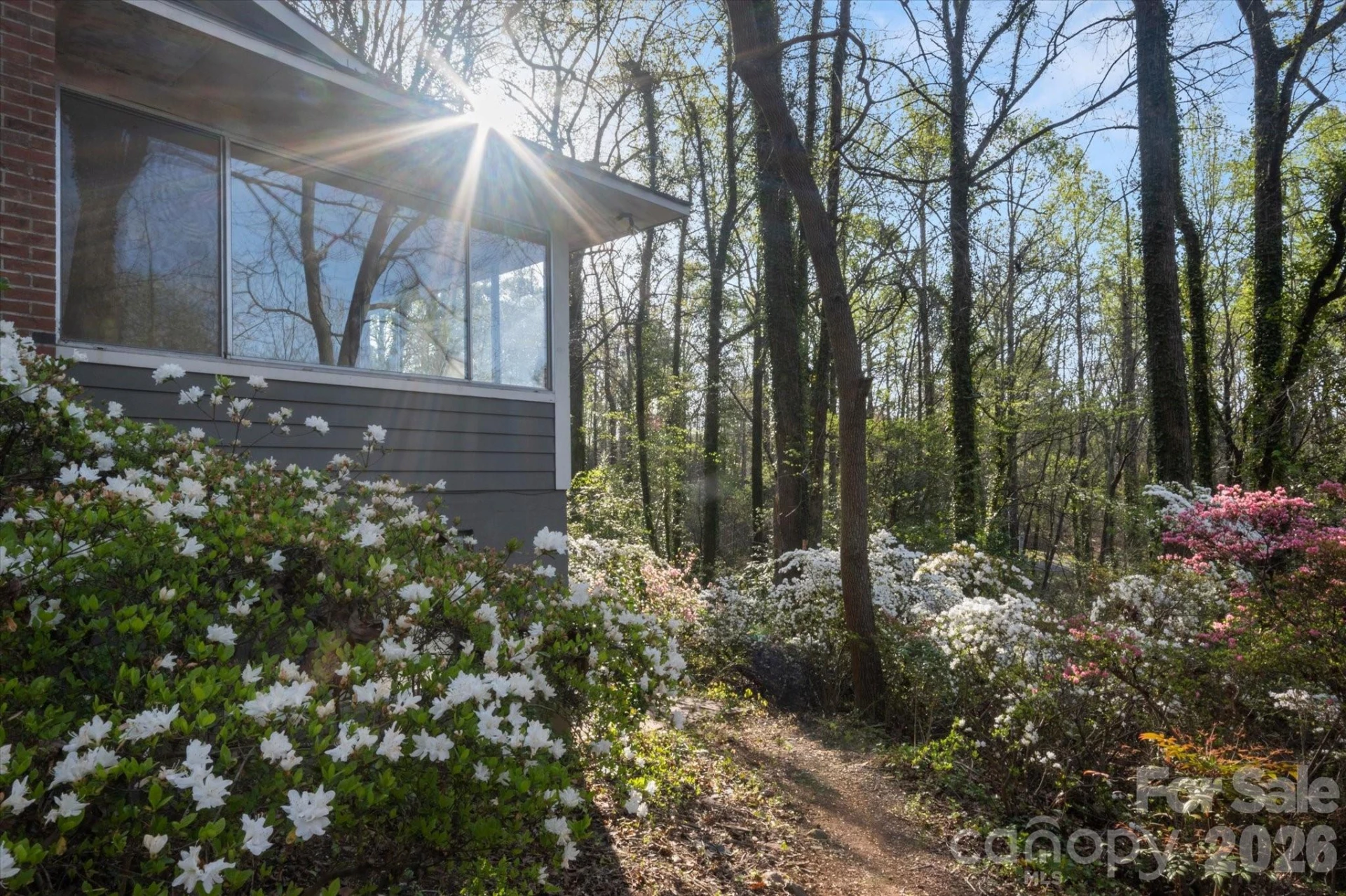 277 Fairlane Road - Photo 2