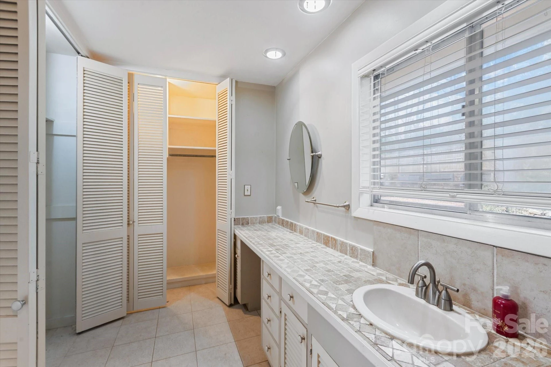 277 Fairlane Road - Photo 17