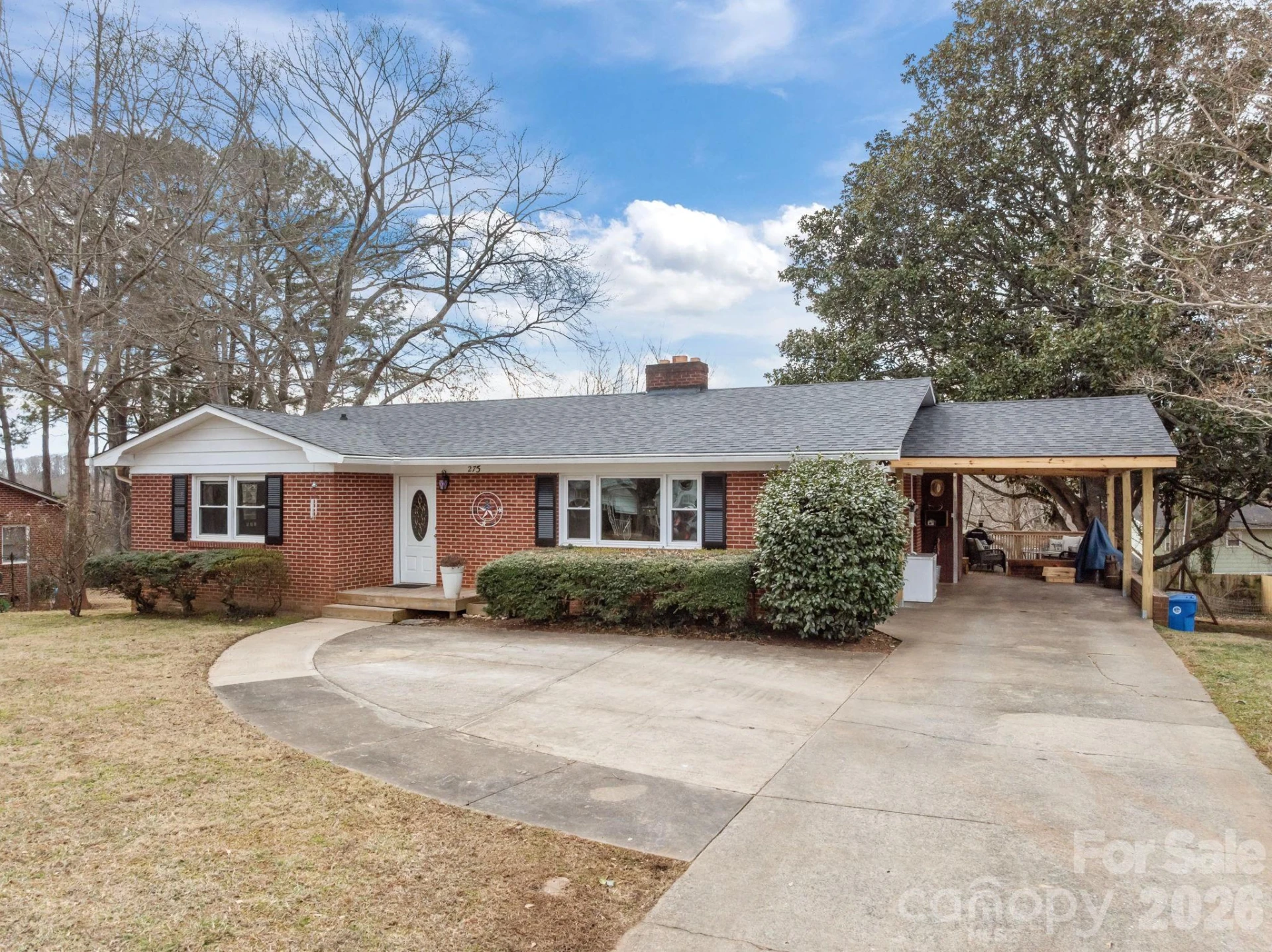 275 Tanner Street - Photo 2