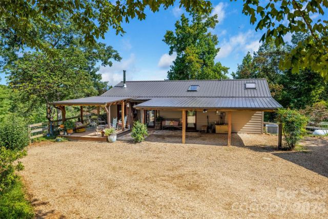 250 Burt Blackwell Road, Mill Spring, NC, 28756