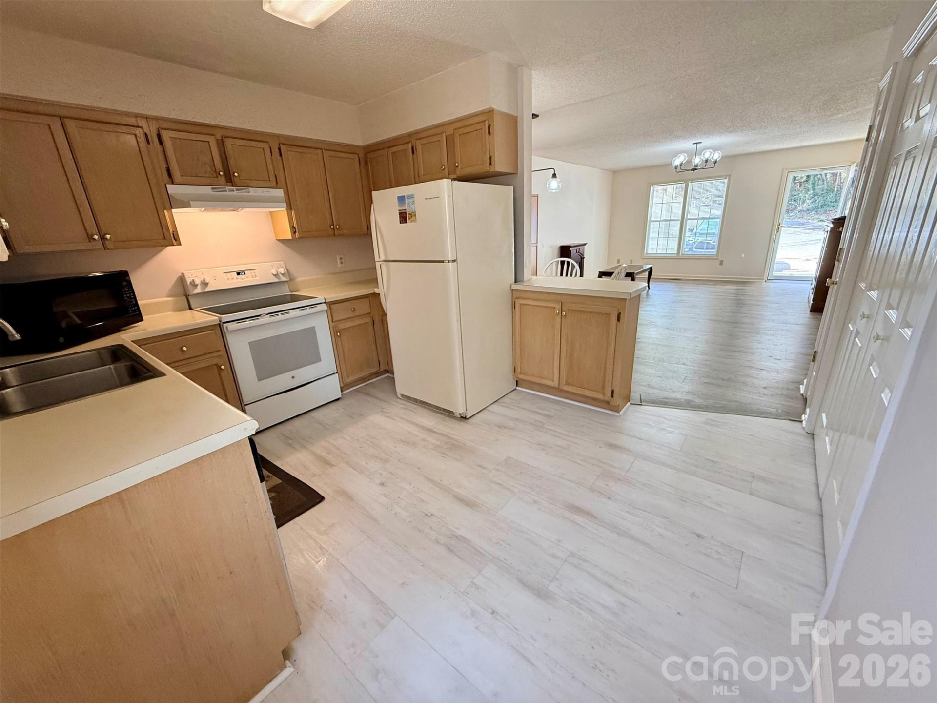 160 Whispering Pines Drive - Photo 12