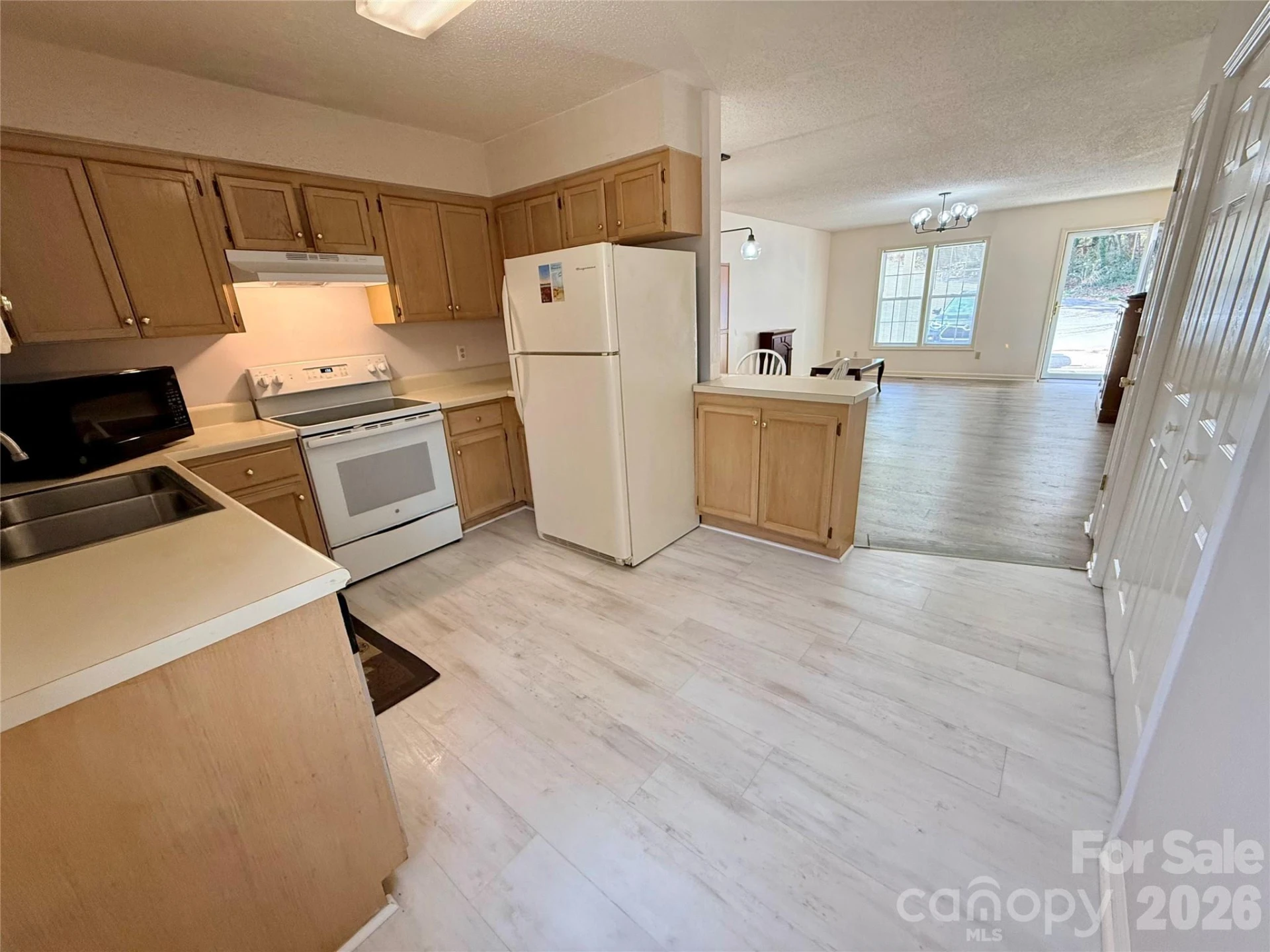 160 Whispering Pines Drive - Photo 12