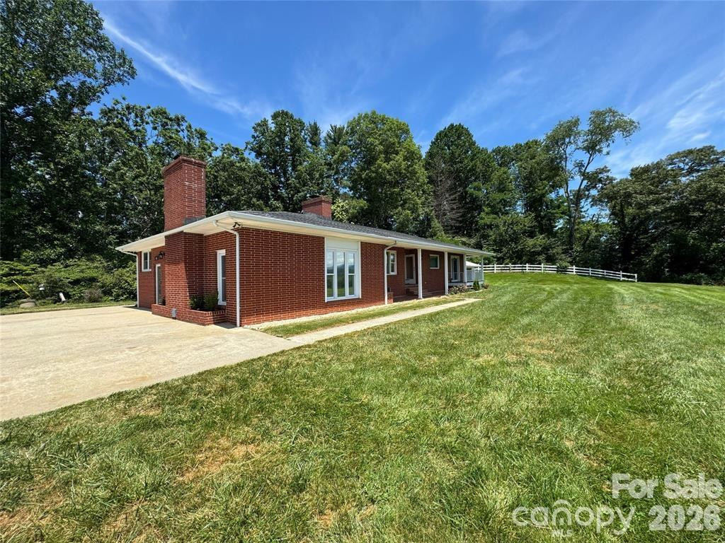 598 Miles View Road - Photo 11