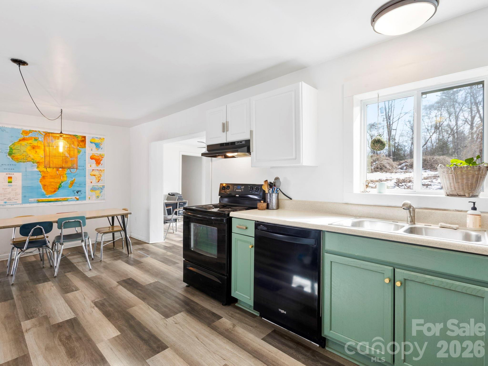 104 Jolly Road - Photo 14