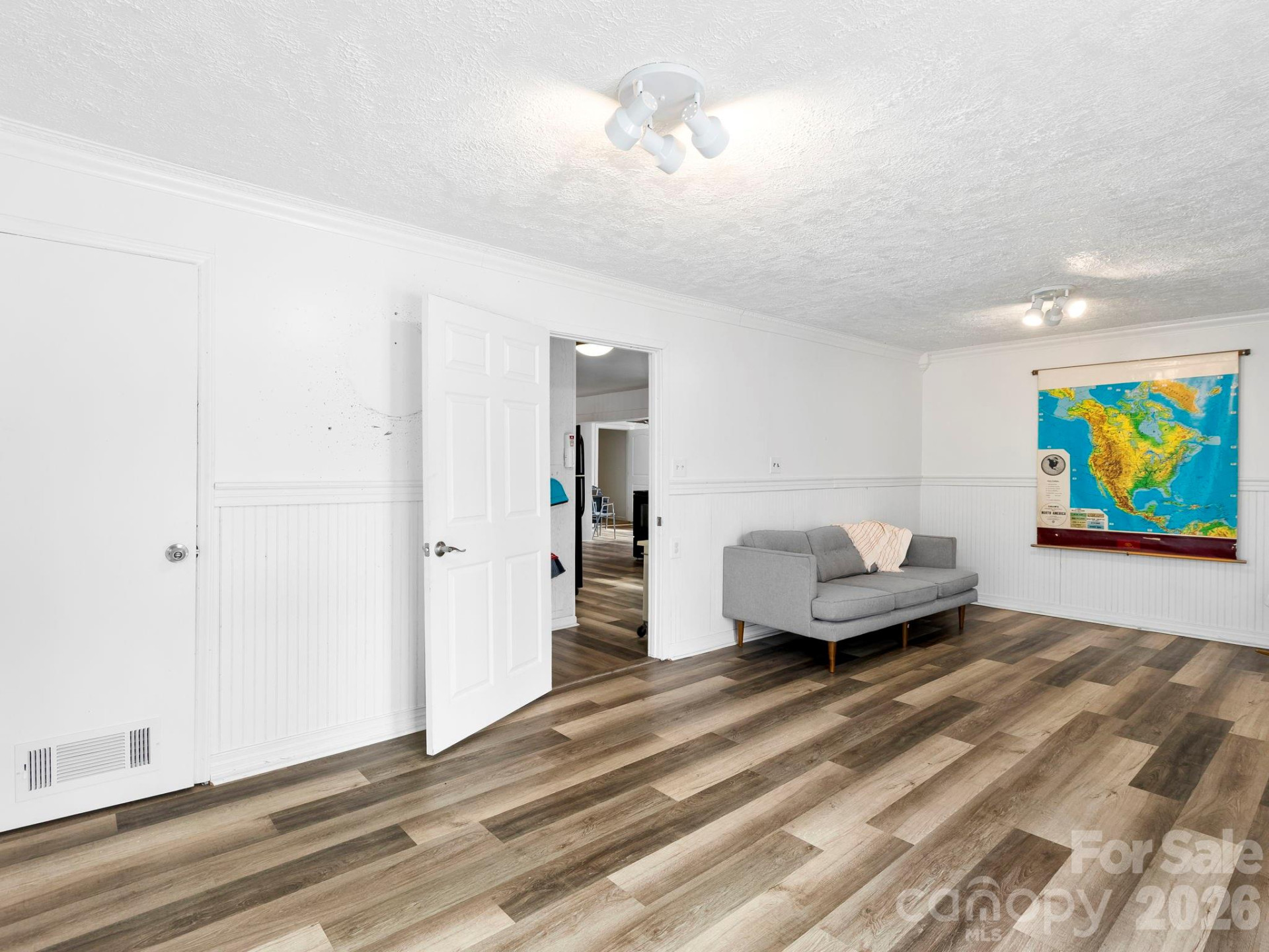 104 Jolly Road - Photo 16