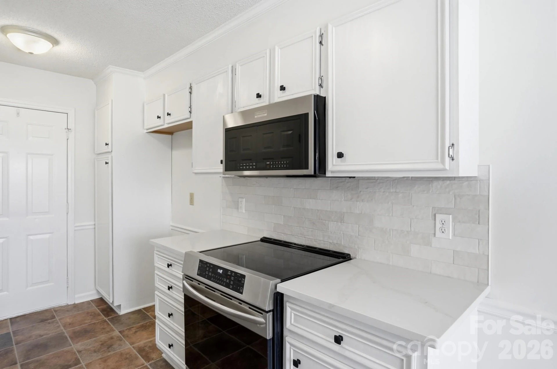 5908 Heathrow Court - Photo 16