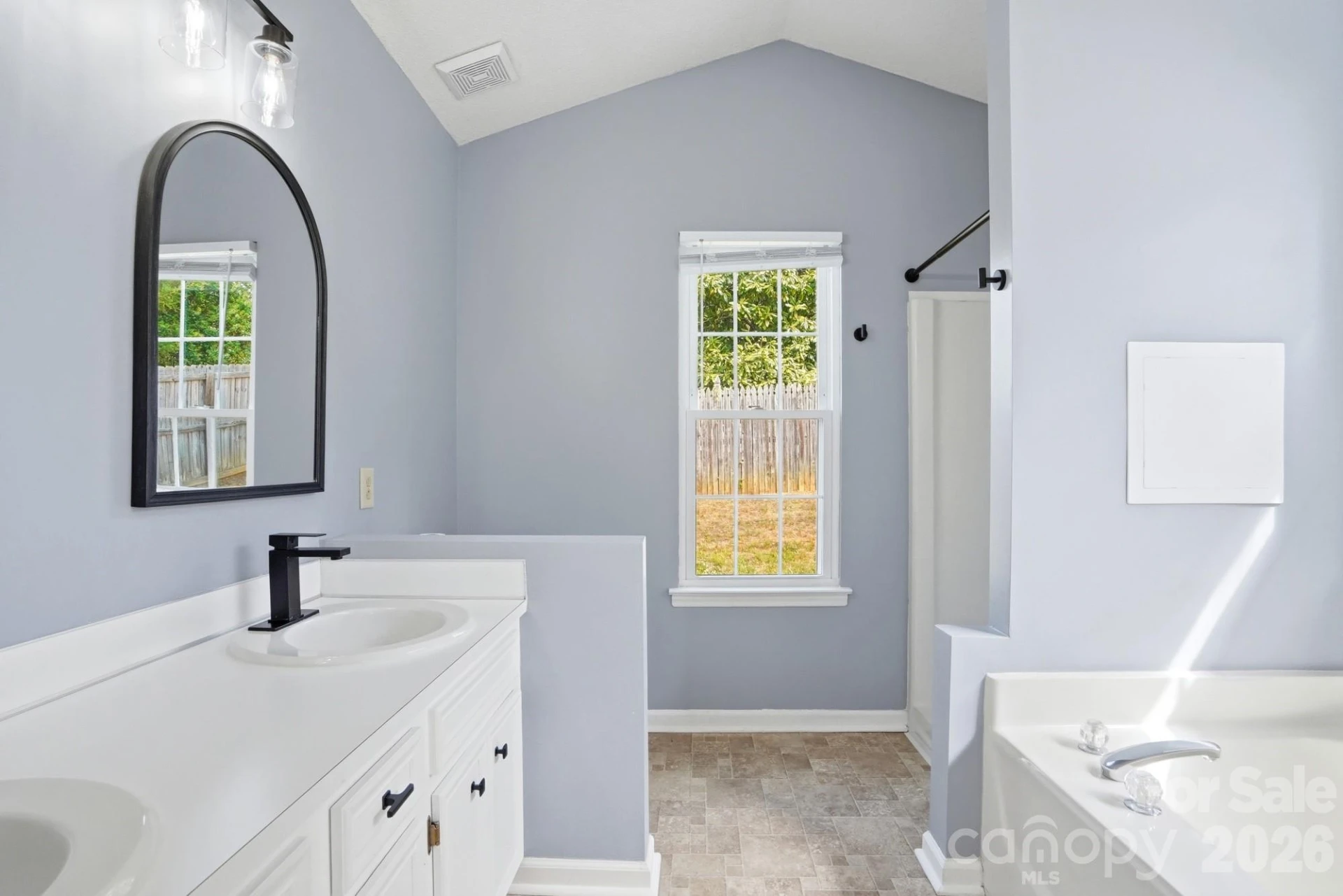 5908 Heathrow Court - Photo 22