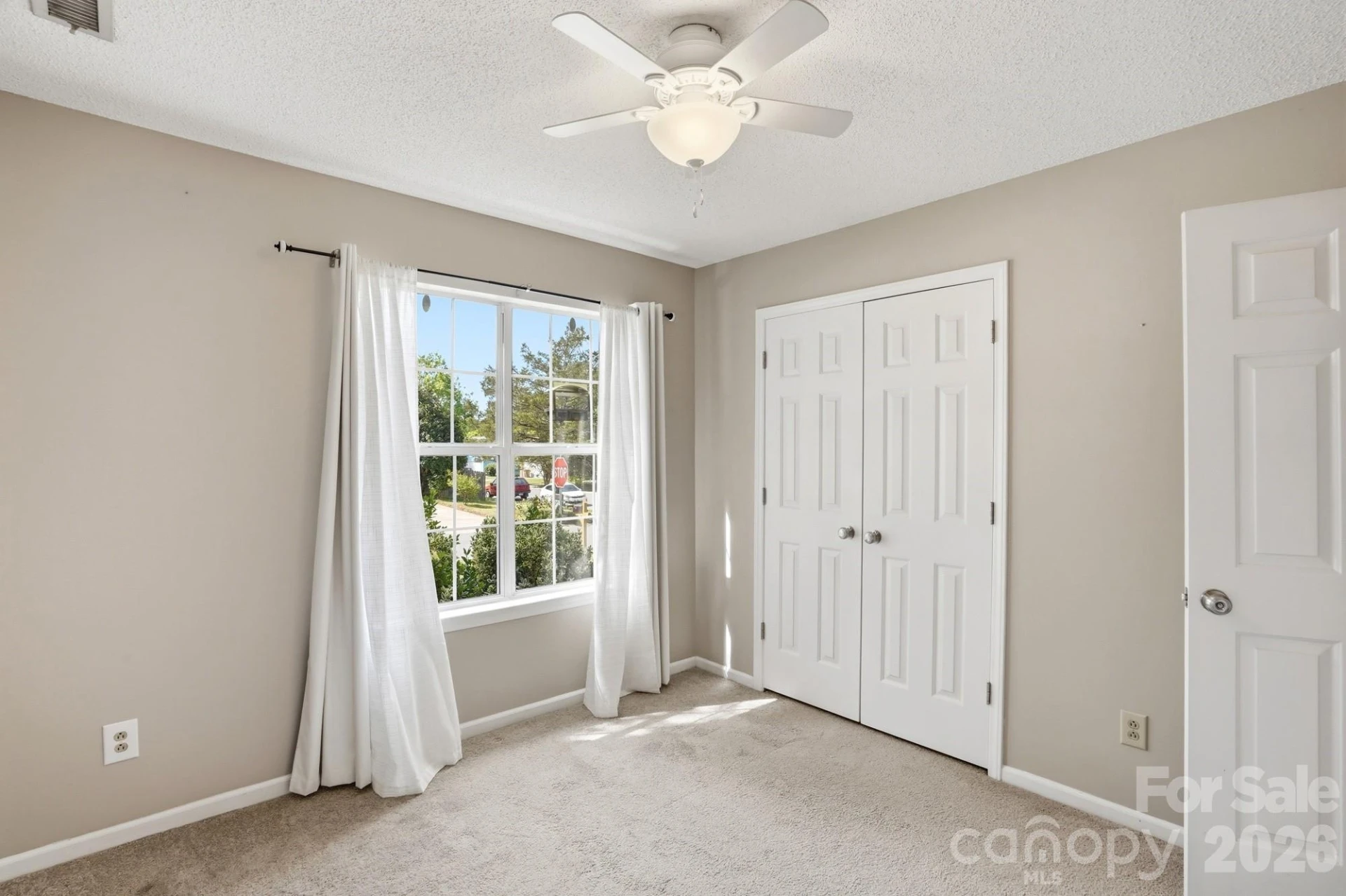 5908 Heathrow Court - Photo 26