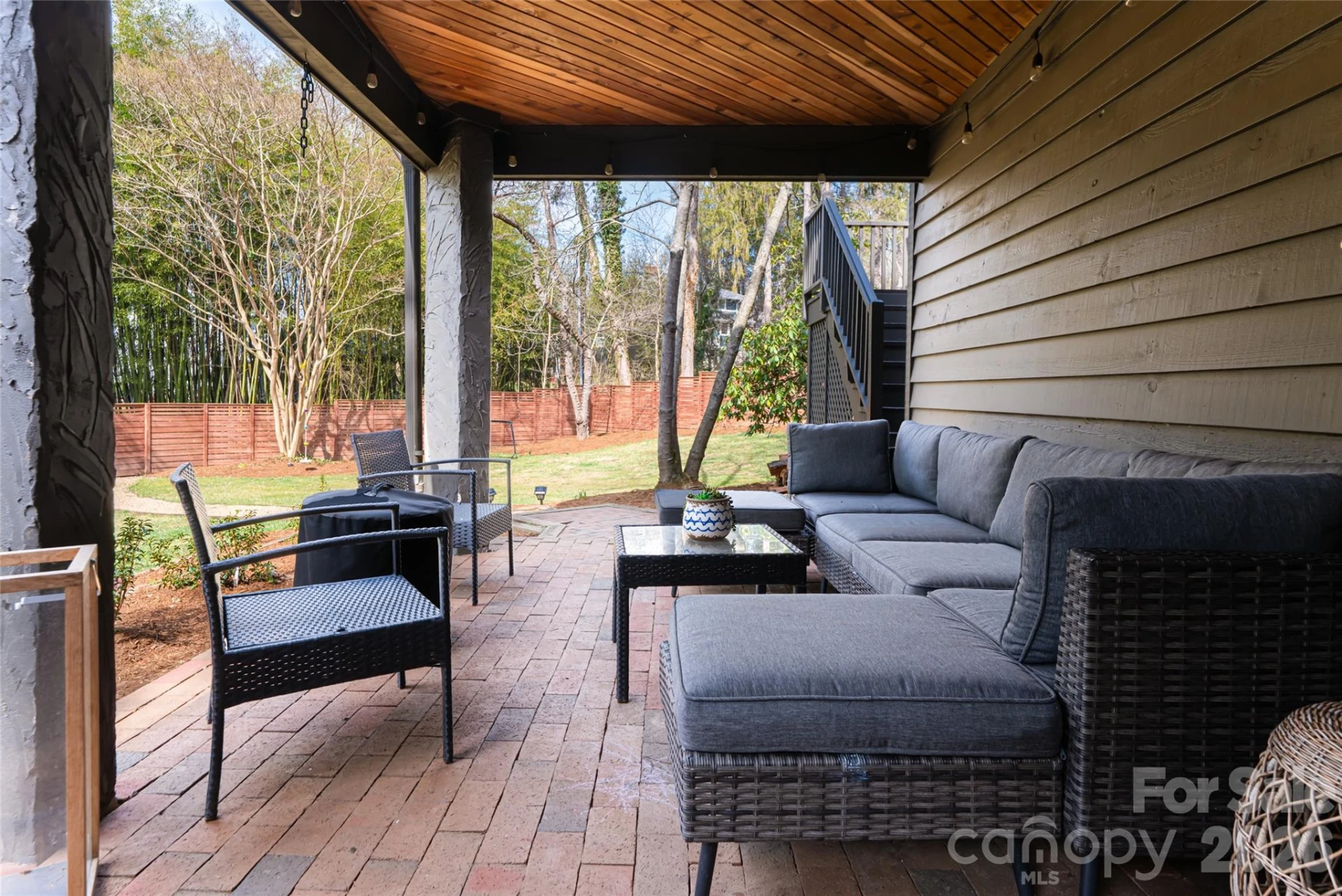 84 Macon Avenue - Photo 32