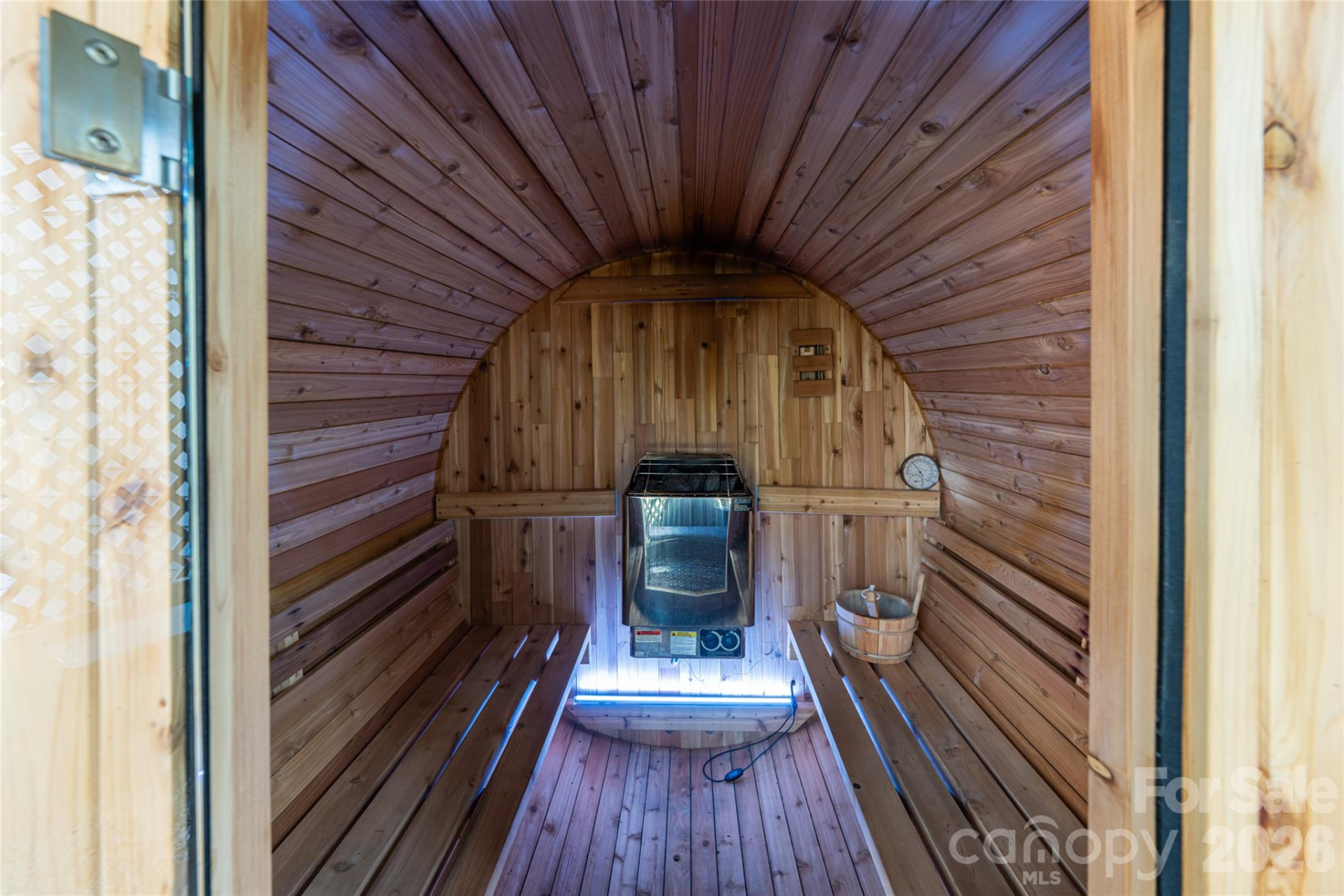 84 Macon Avenue - Photo 35