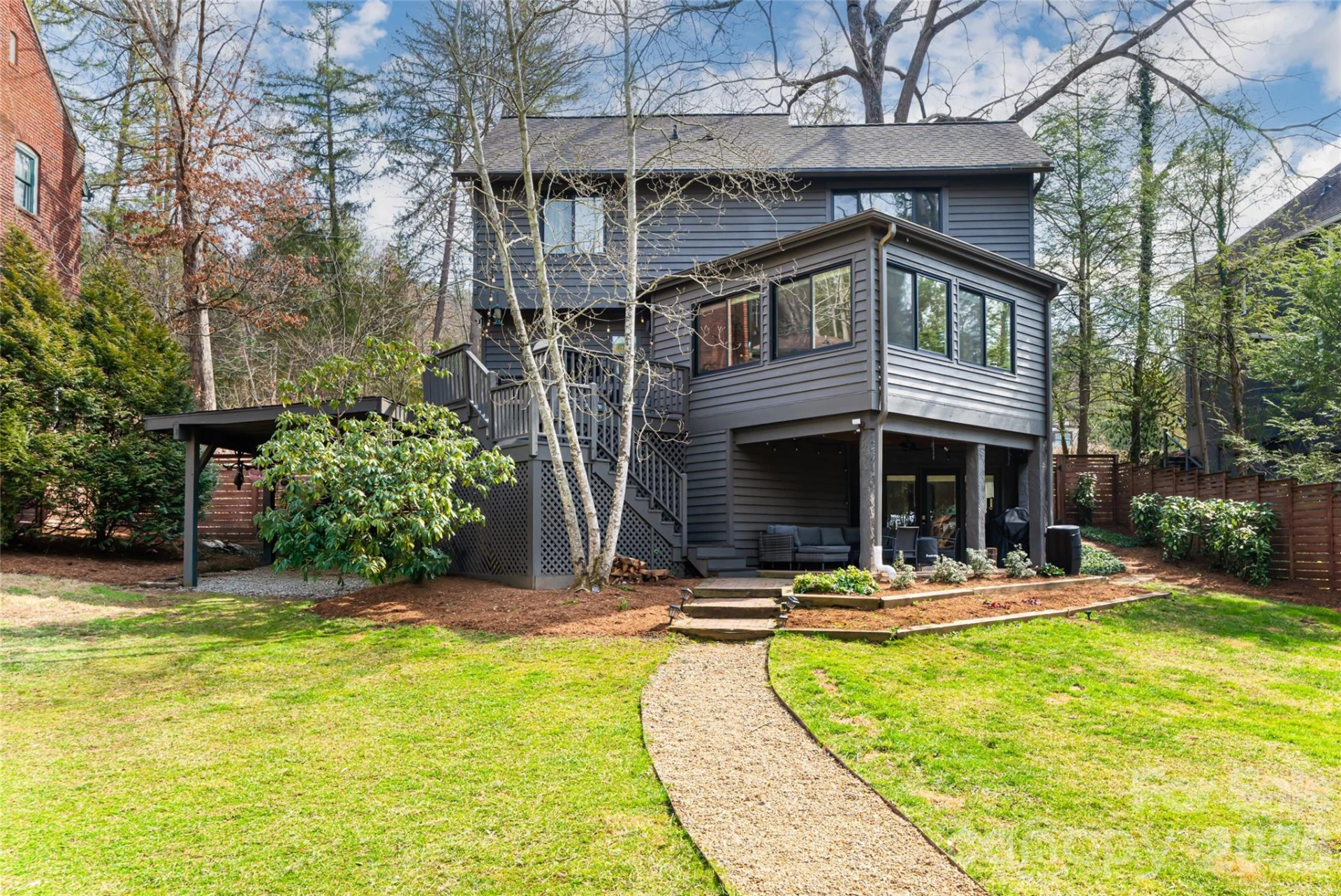 84 Macon Avenue - Photo 39
