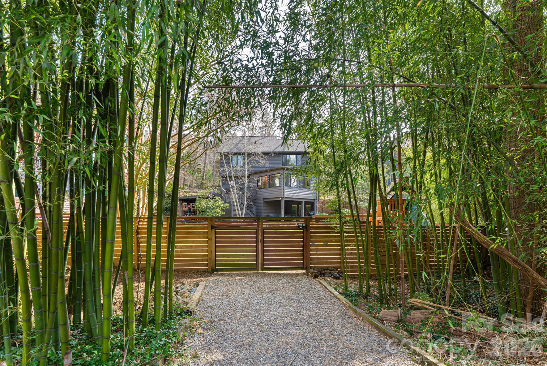 84 Macon Avenue - Photo 43