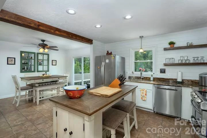 124 Oak Hill Road - Photo 7