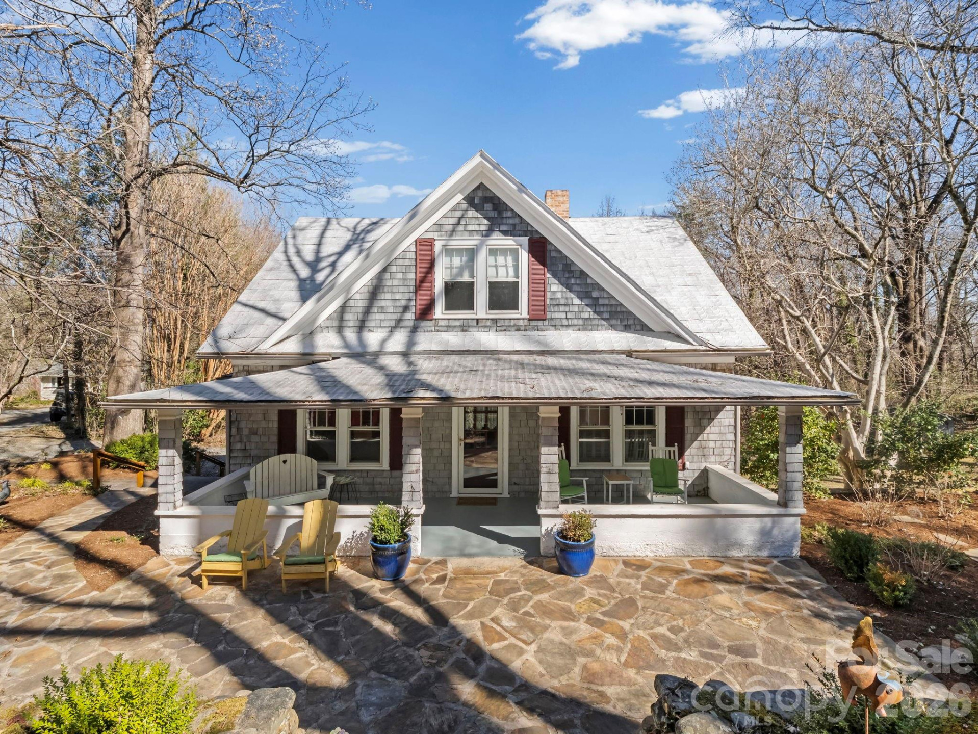 439 Lockhart Road
