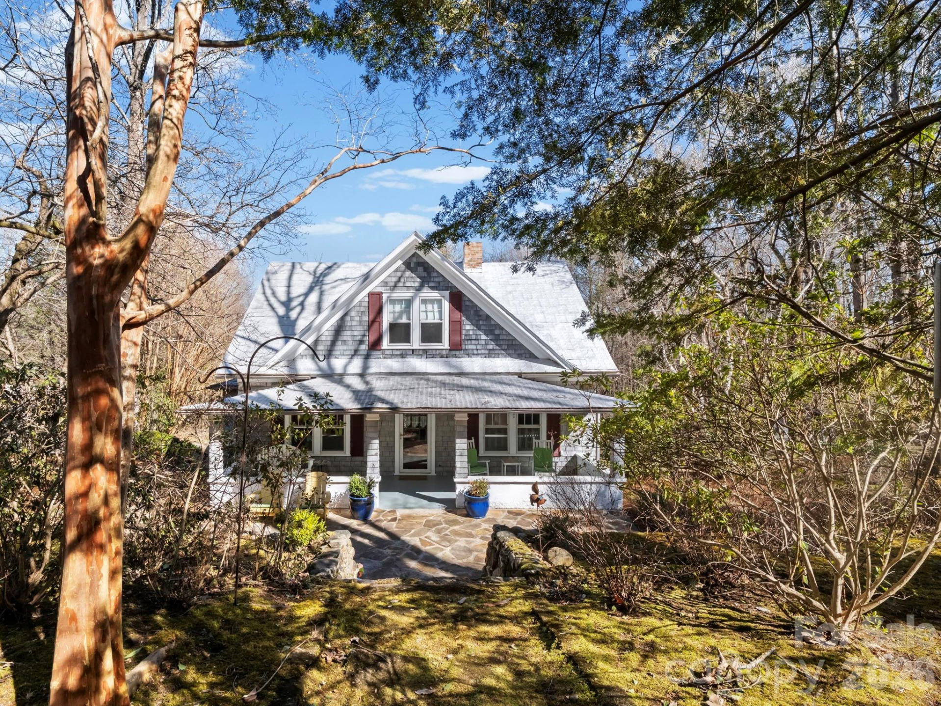 439 Lockhart Road - Photo 2