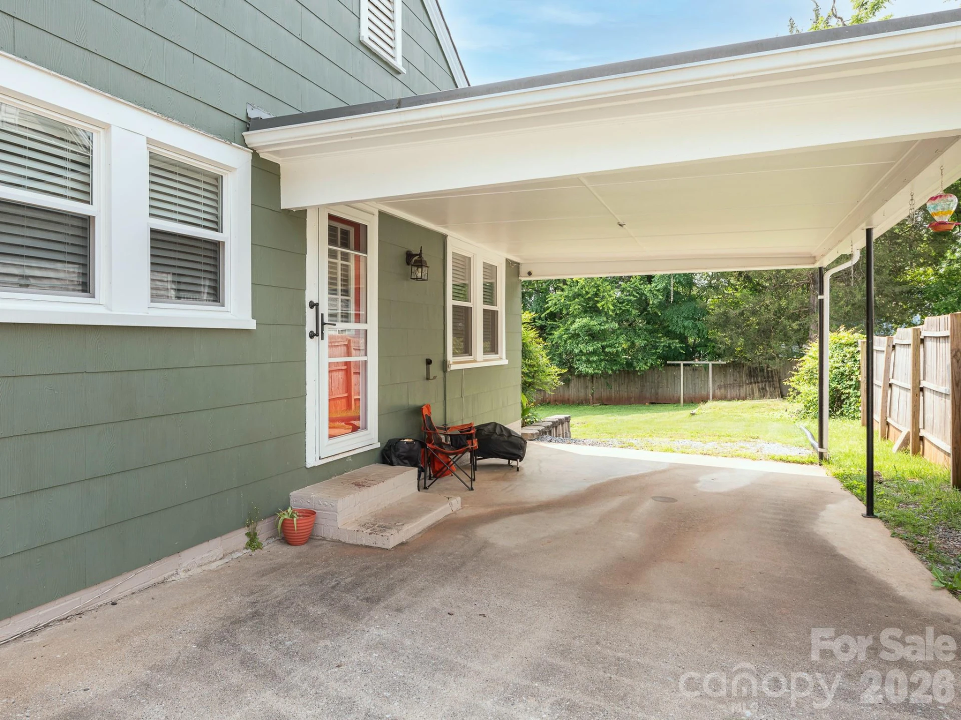 175 Pine Street - Photo 3
