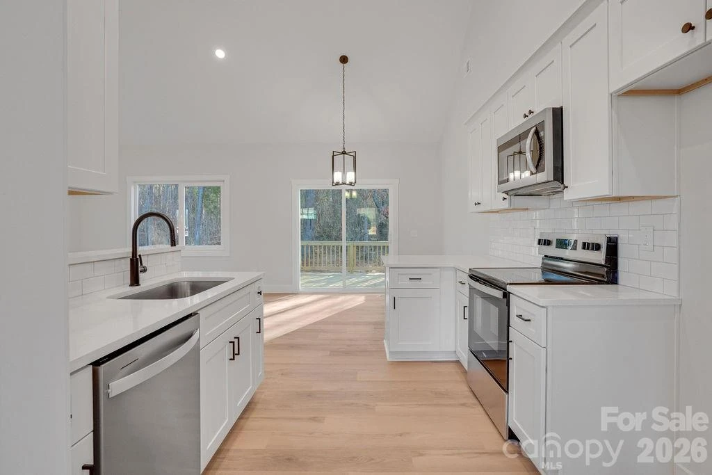 2804 Drummond Street - Photo 13