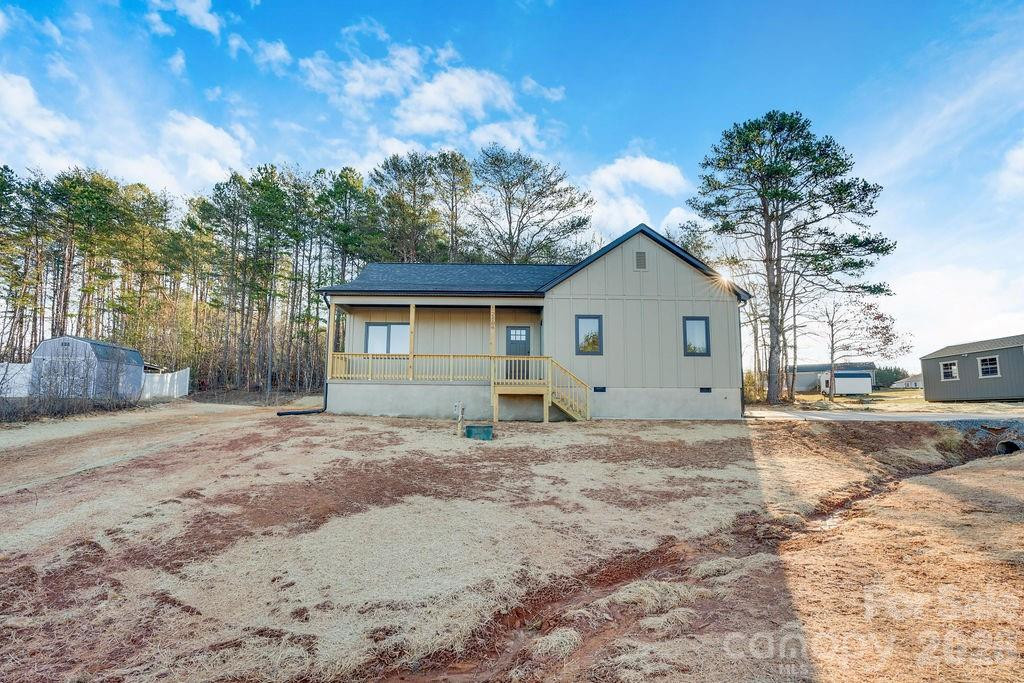 2804 Drummond Street - Photo 3