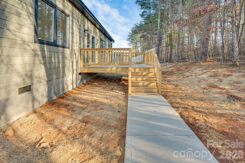 2804 Drummond Street - Photo 7