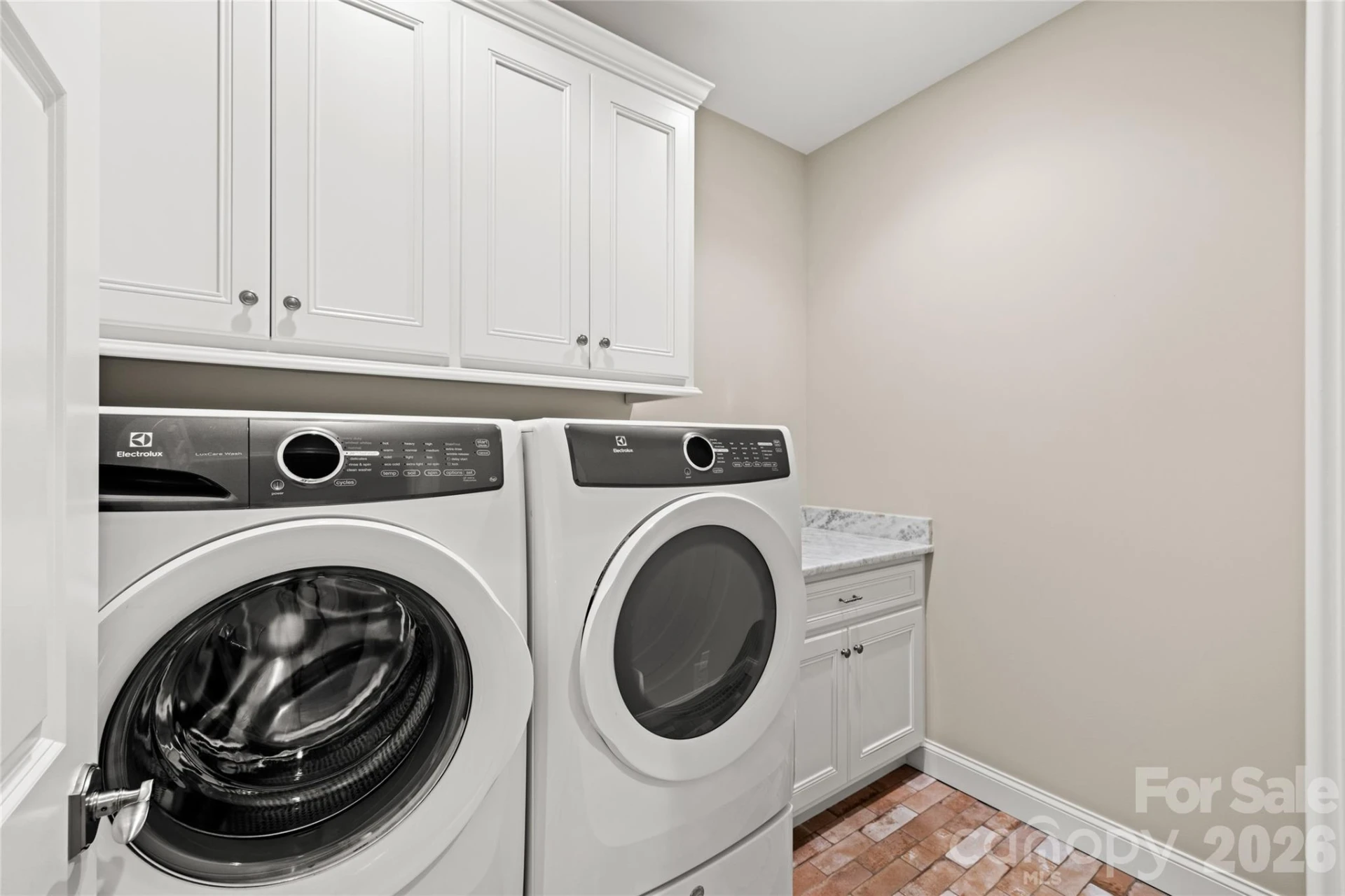 490 Mapleton Lane - Photo 22