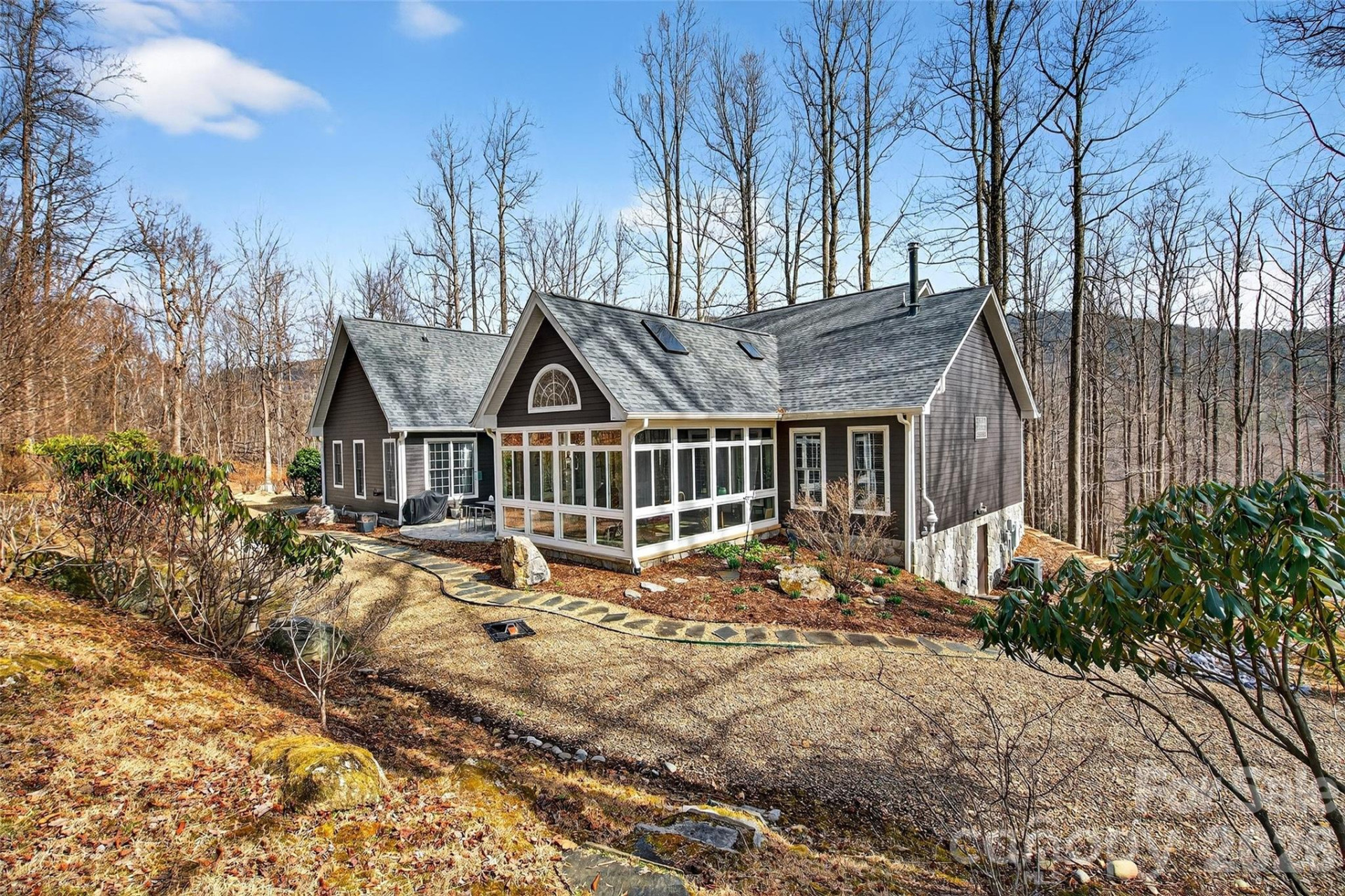 219 Catawba Drive - Photo 4