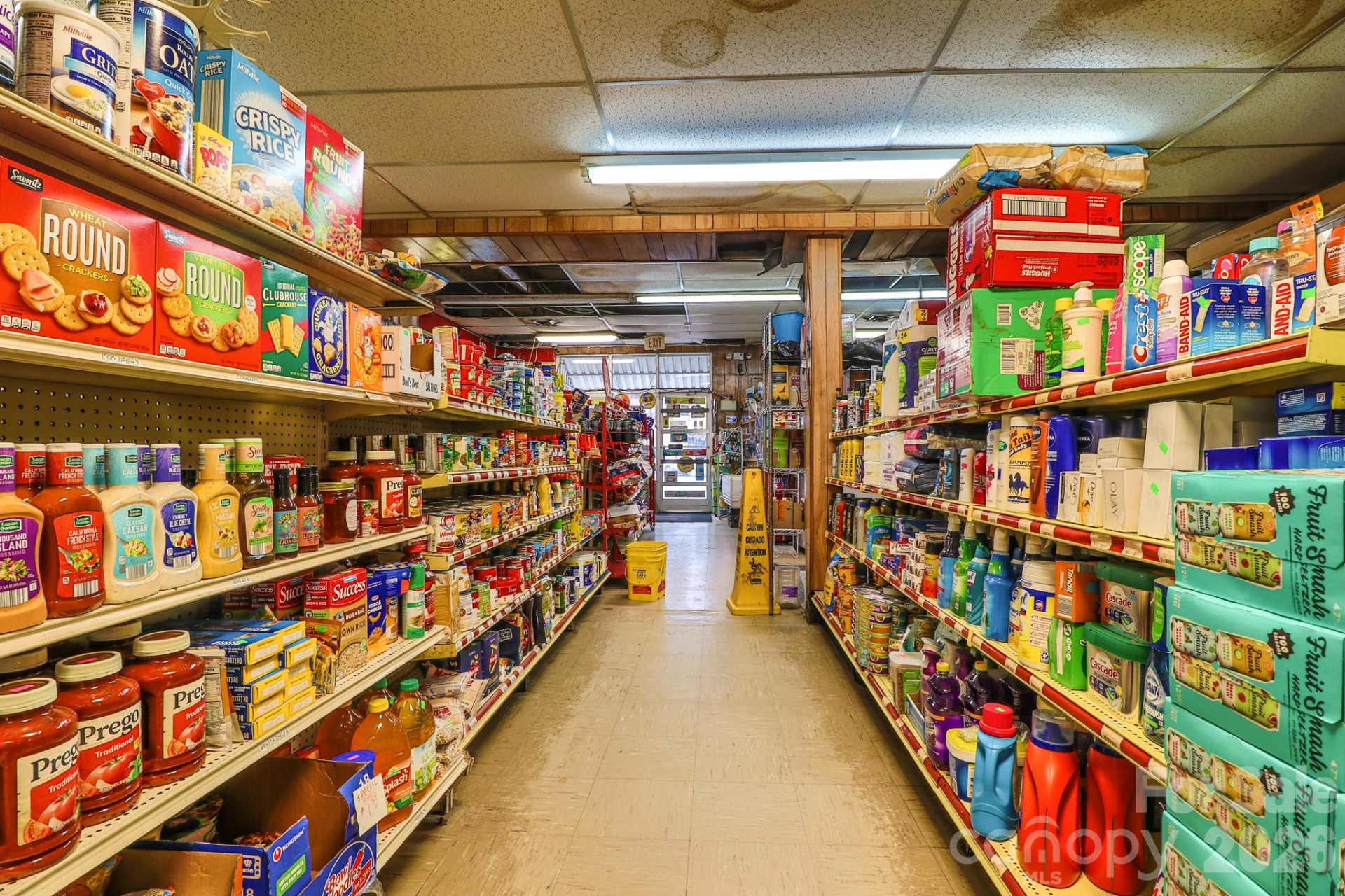 405 Haywood Road - Photo 7