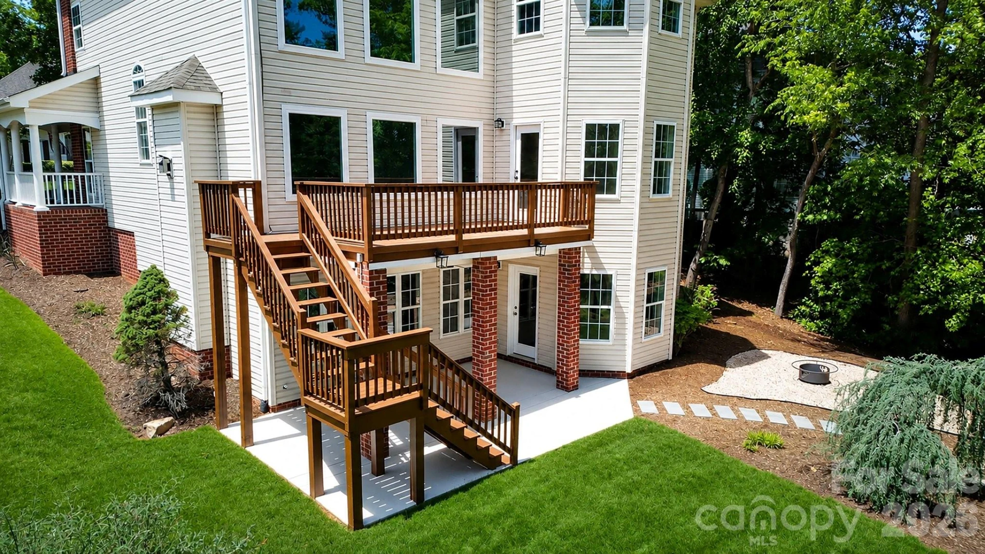 1378 Valhalla Drive - Photo 5