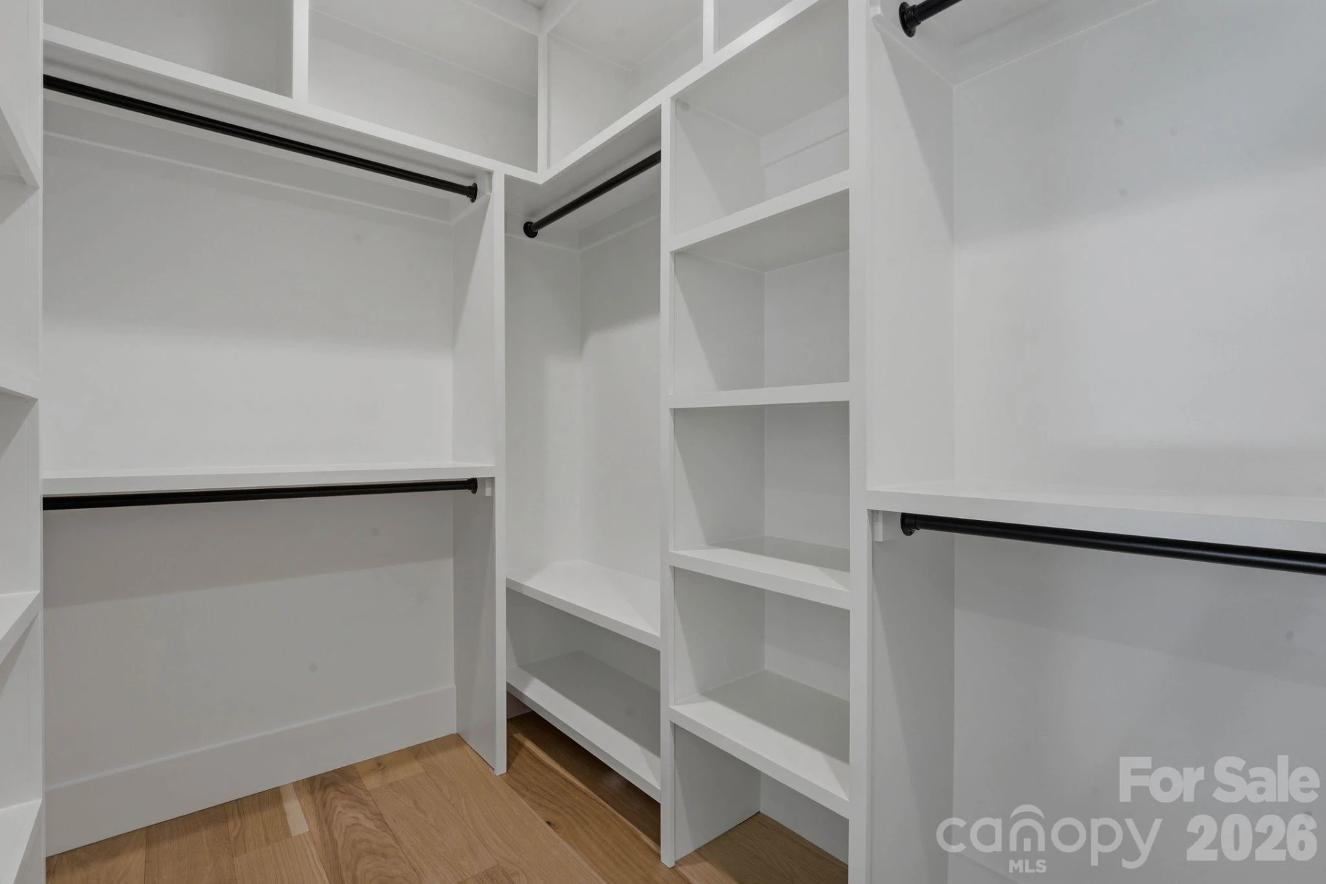 1637 Longfellow Street - Photo 27