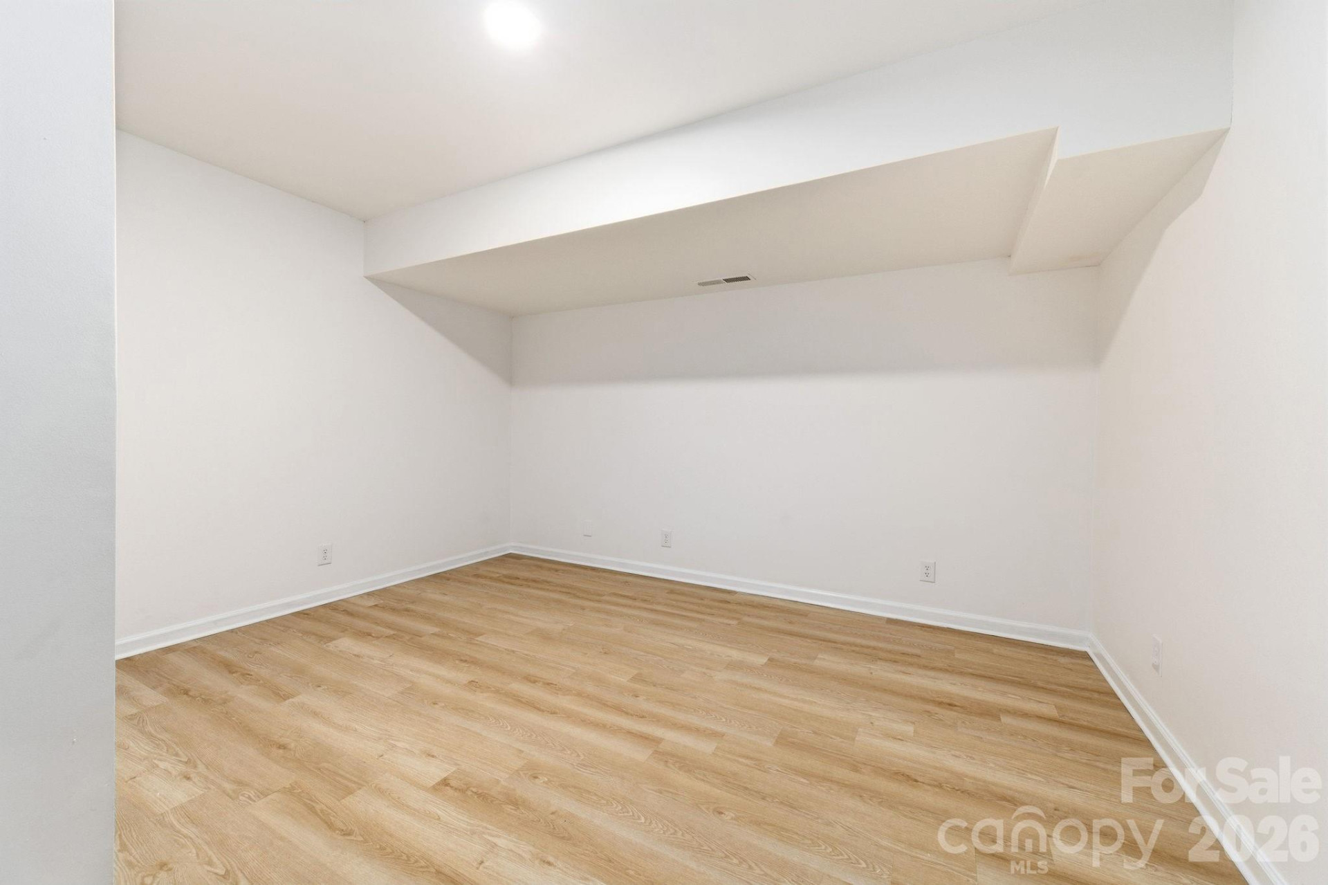 402 Woodfield Drive - Photo 33