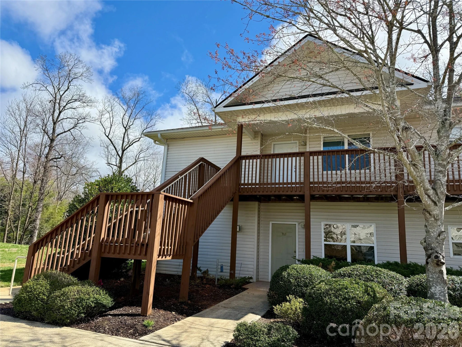 703 Olde Covington Way