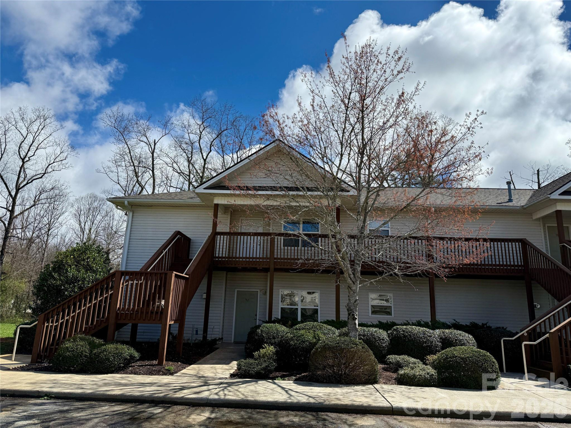 703 Olde Covington Way - Photo 2