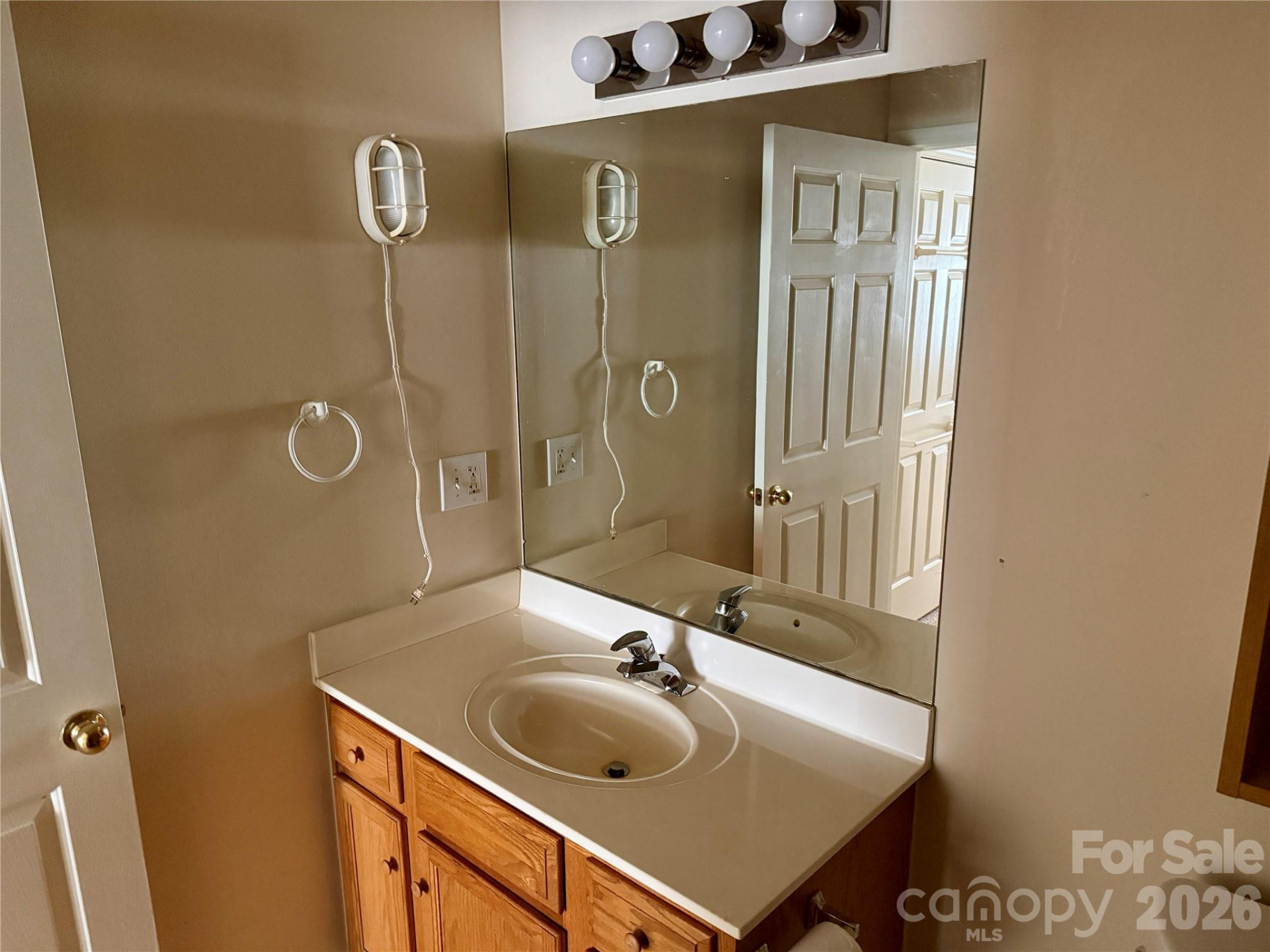 703 Olde Covington Way - Photo 21