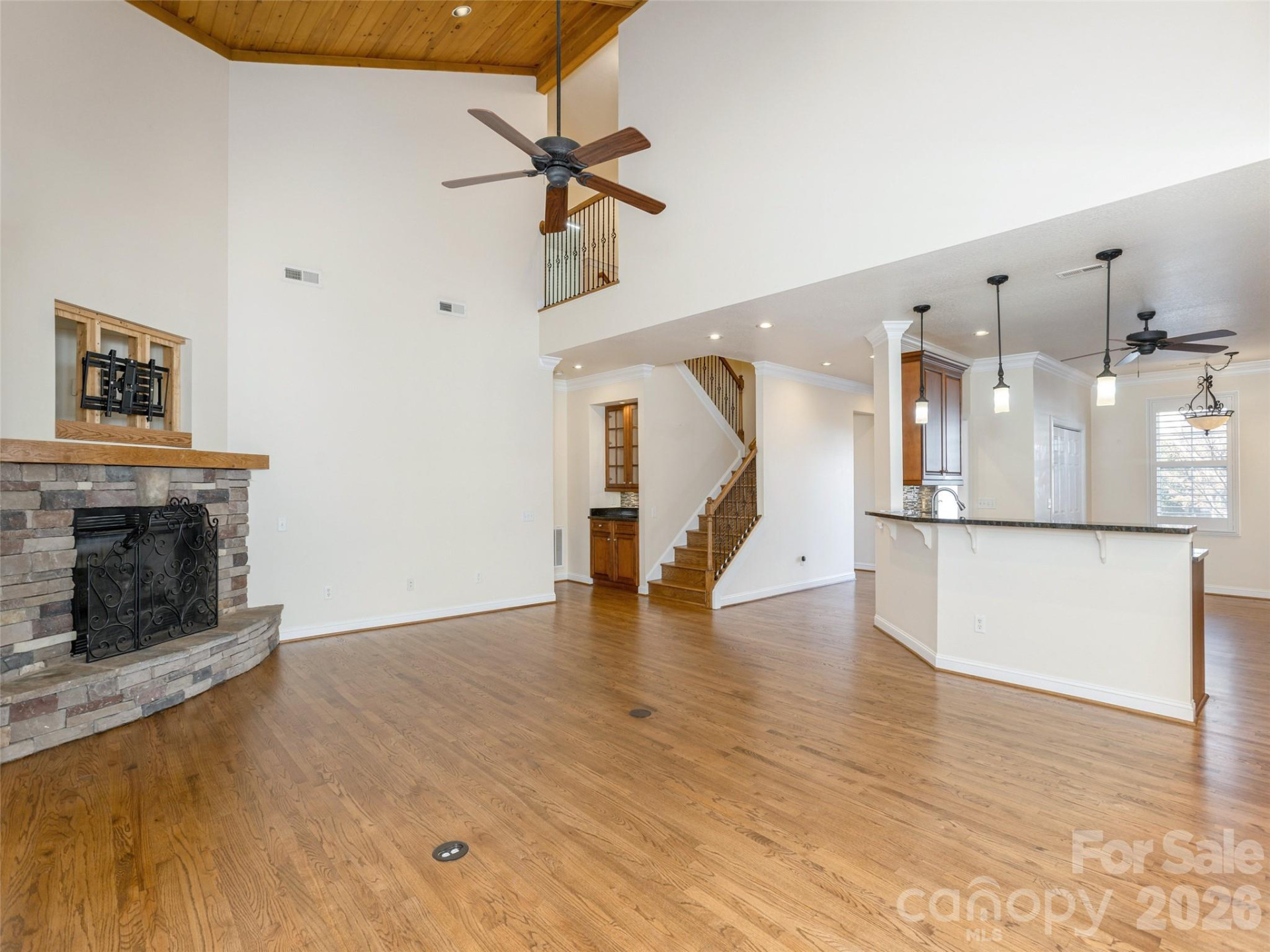 133 Towne Place Drive - Photo 7