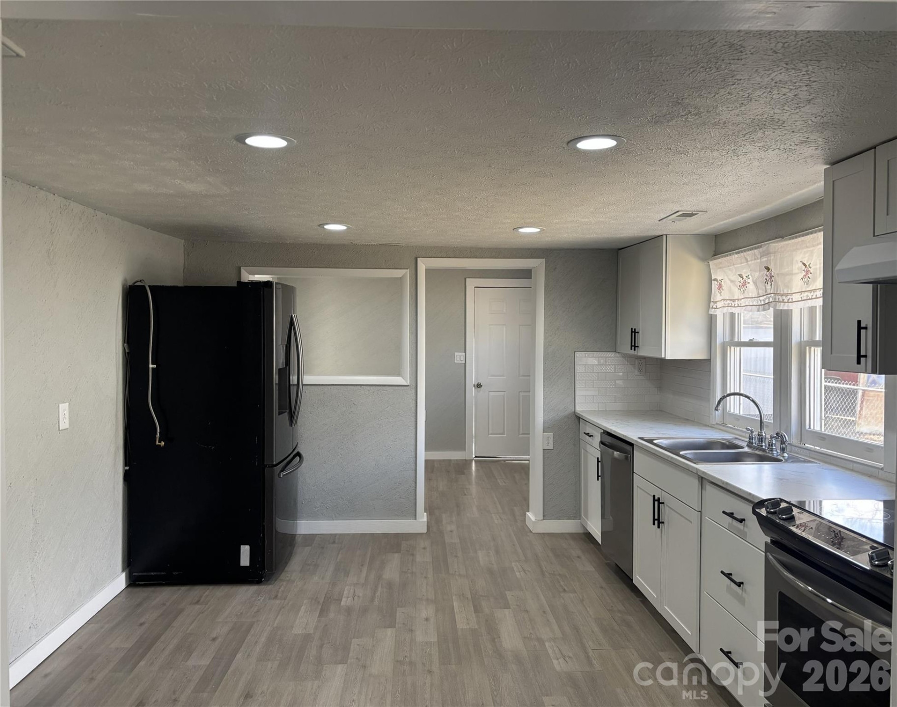 29 Fifth Street - Photo 8