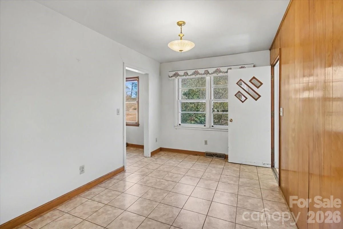 297 Banner Farm Road - Photo 11