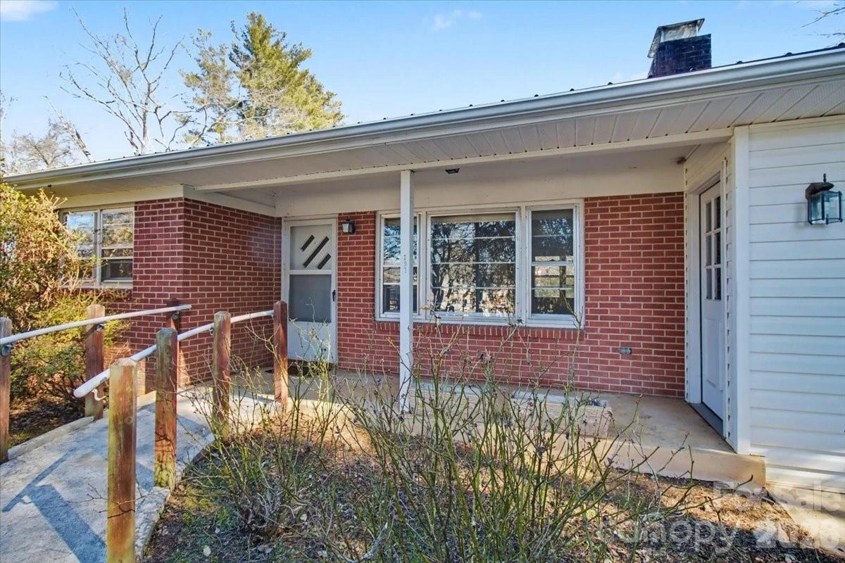 297 Banner Farm Road - Photo 4