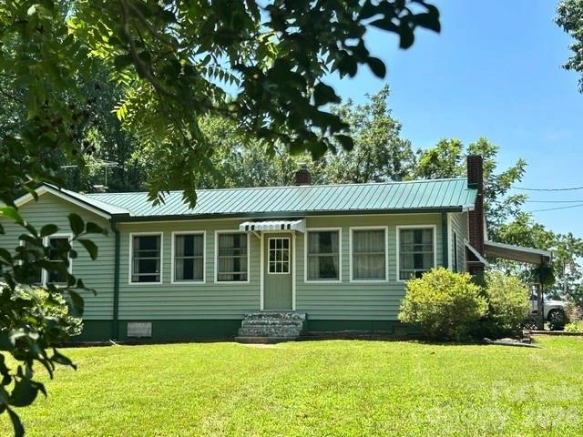 1174 Stacy Hill Road