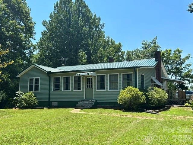 1174 Stacy Hill Road - Photo 2