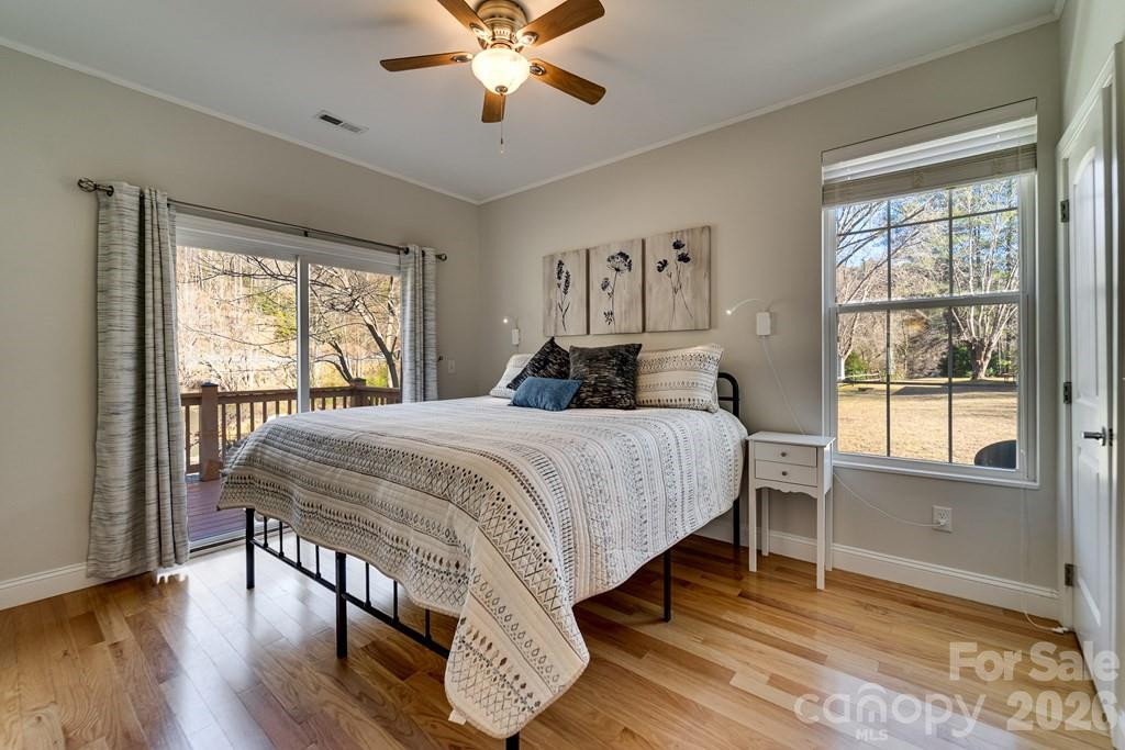 990 Hornet Drive - Photo 14