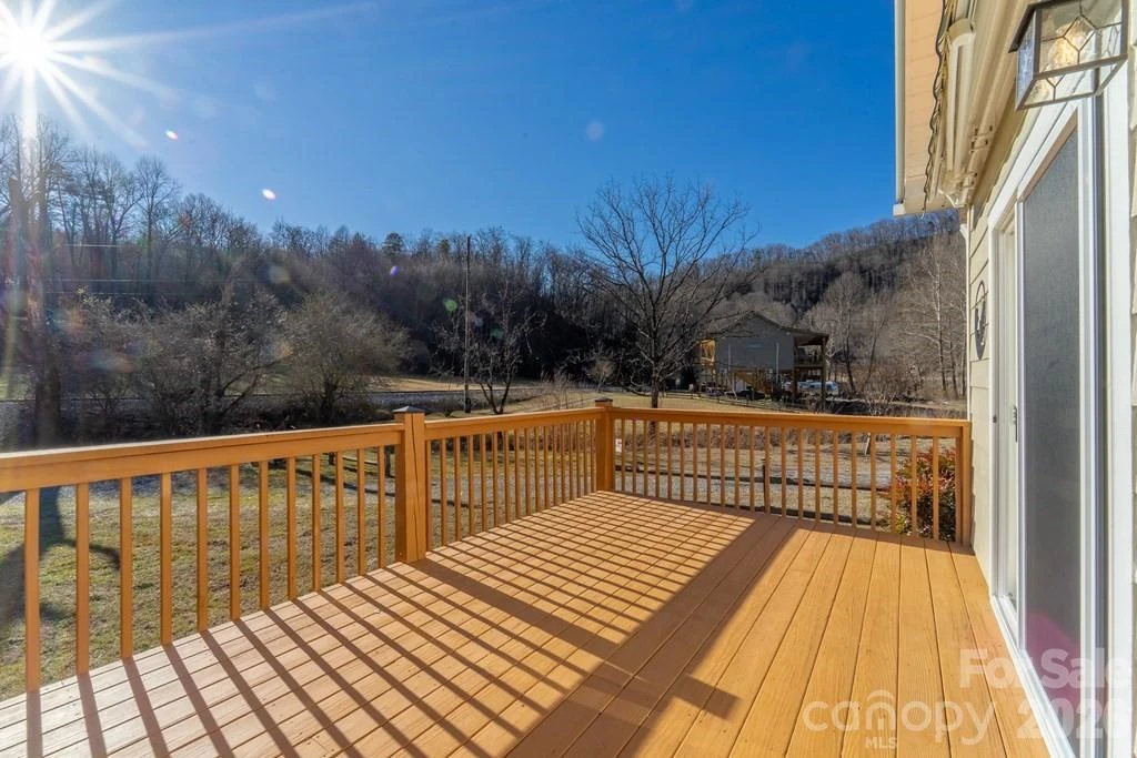 990 Hornet Drive - Photo 36