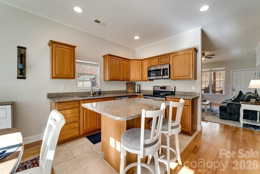 990 Hornet Drive - Photo 8