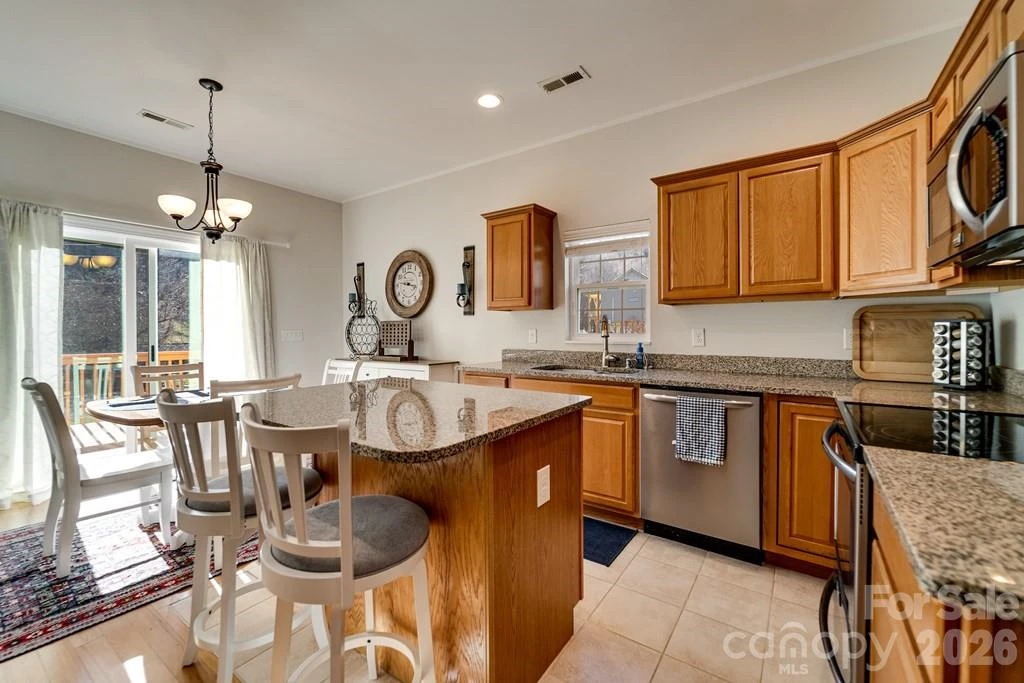 990 Hornet Drive - Photo 9