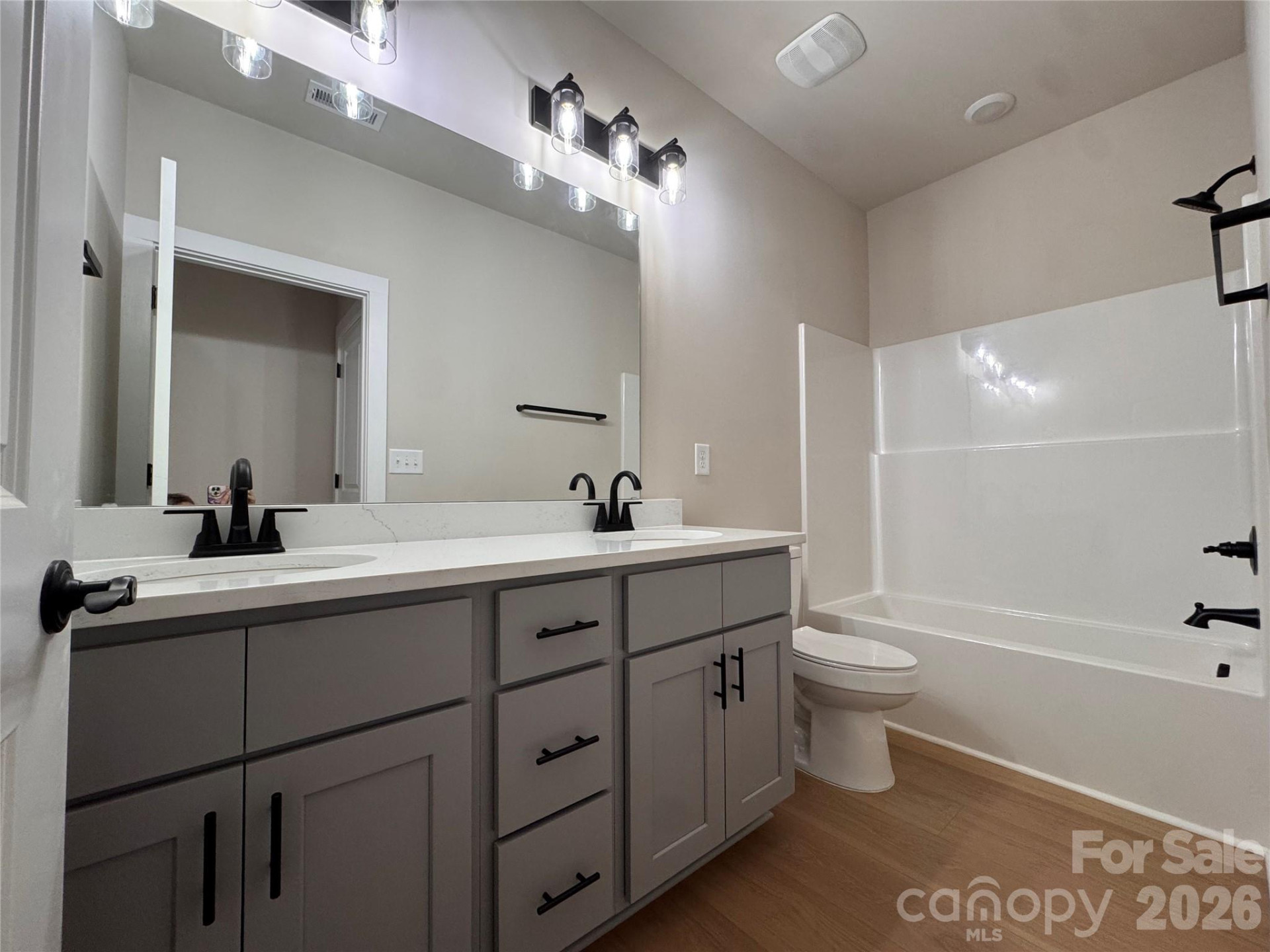 2422 Kimberly Avenue - Photo 26