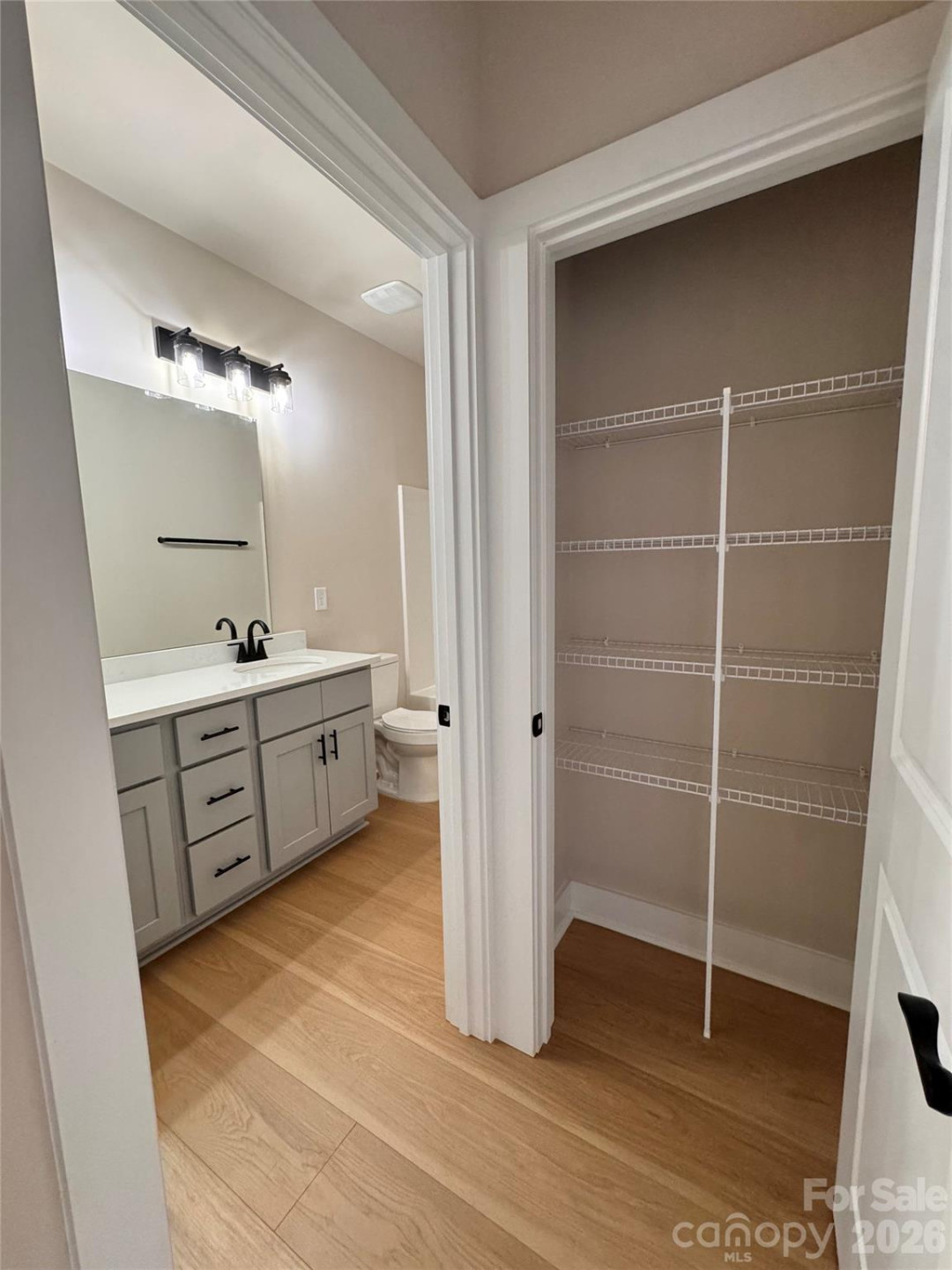 2422 Kimberly Avenue - Photo 27