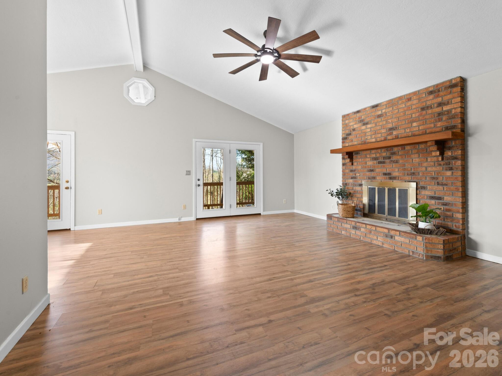 331 River Ridge Drive - Photo 4