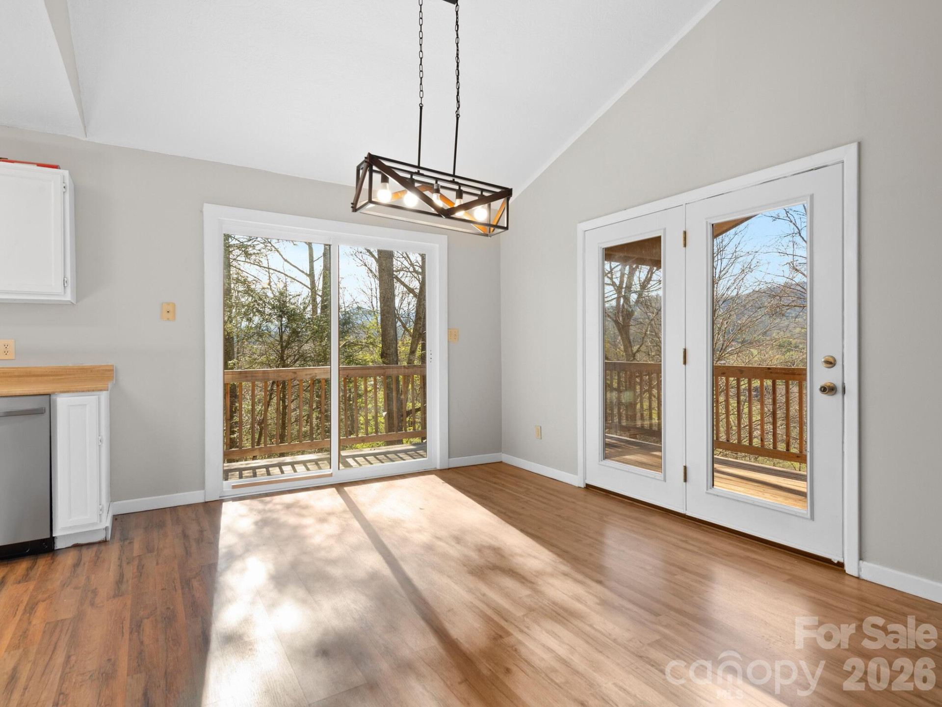 331 River Ridge Drive - Photo 8